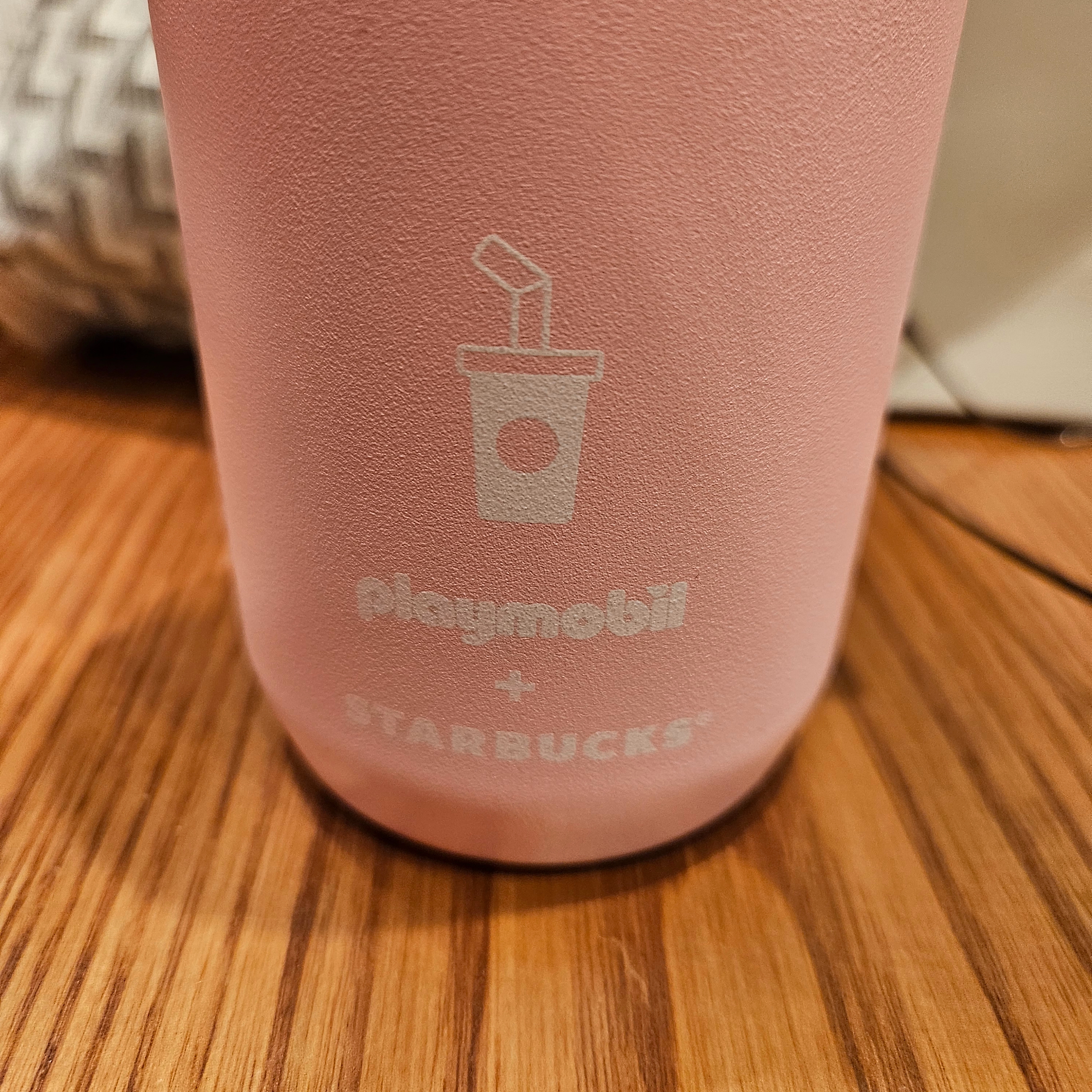 [6% 적립] LeMouton Mate Black, Starbucks x Playmobil SS Kinto Play Cold Cup 300ml 착용 스타일 - 2