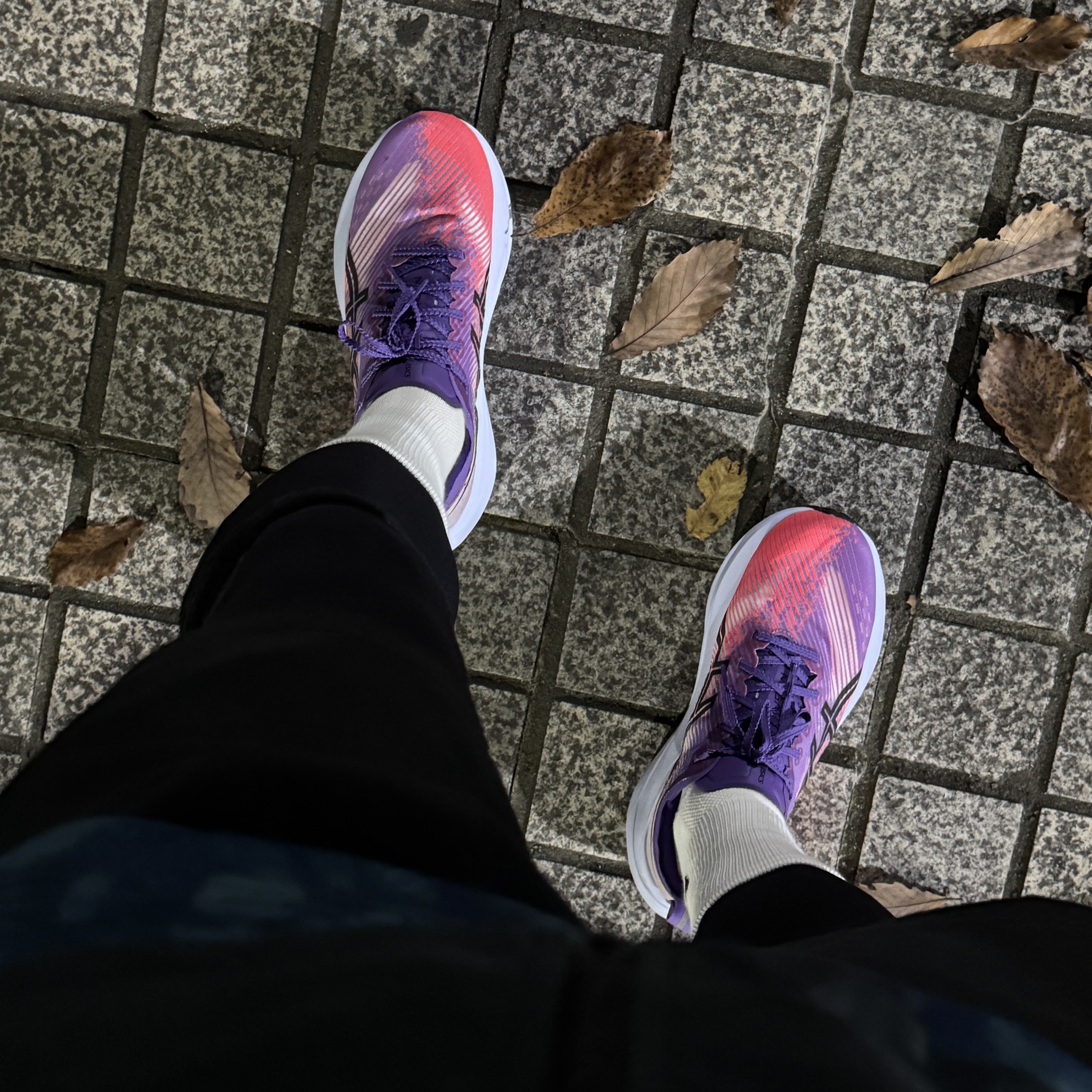 Asics Megablast Edo Purple Black 착용 스타일