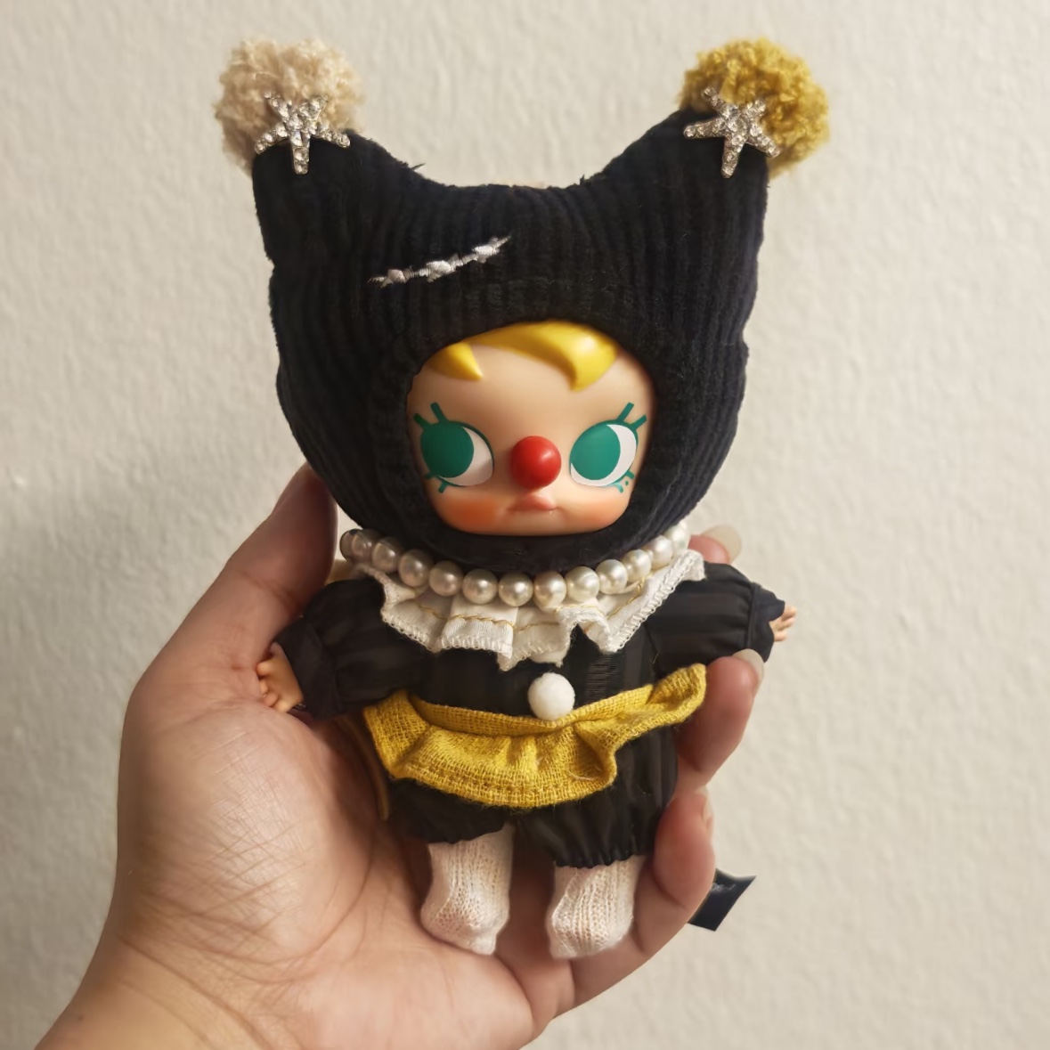 Pop Mart Why So Serious Series Vinyl Plush Pendant String Puppet (Opened Case) 착용 스타일