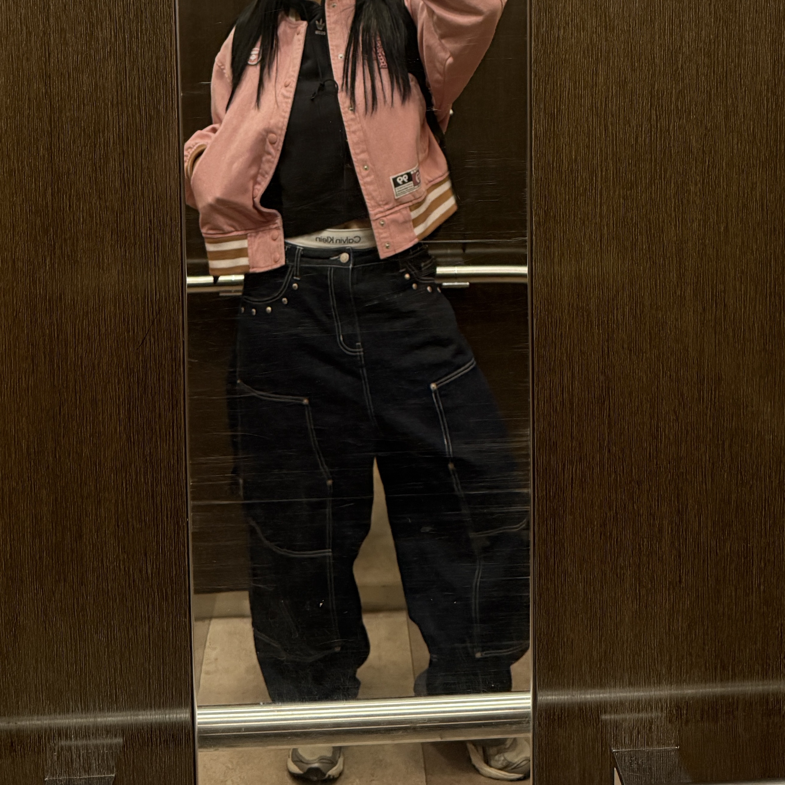 Flavorism Carpenter Wide Baggy jeans Deep Indigo 착용 스타일 - 1