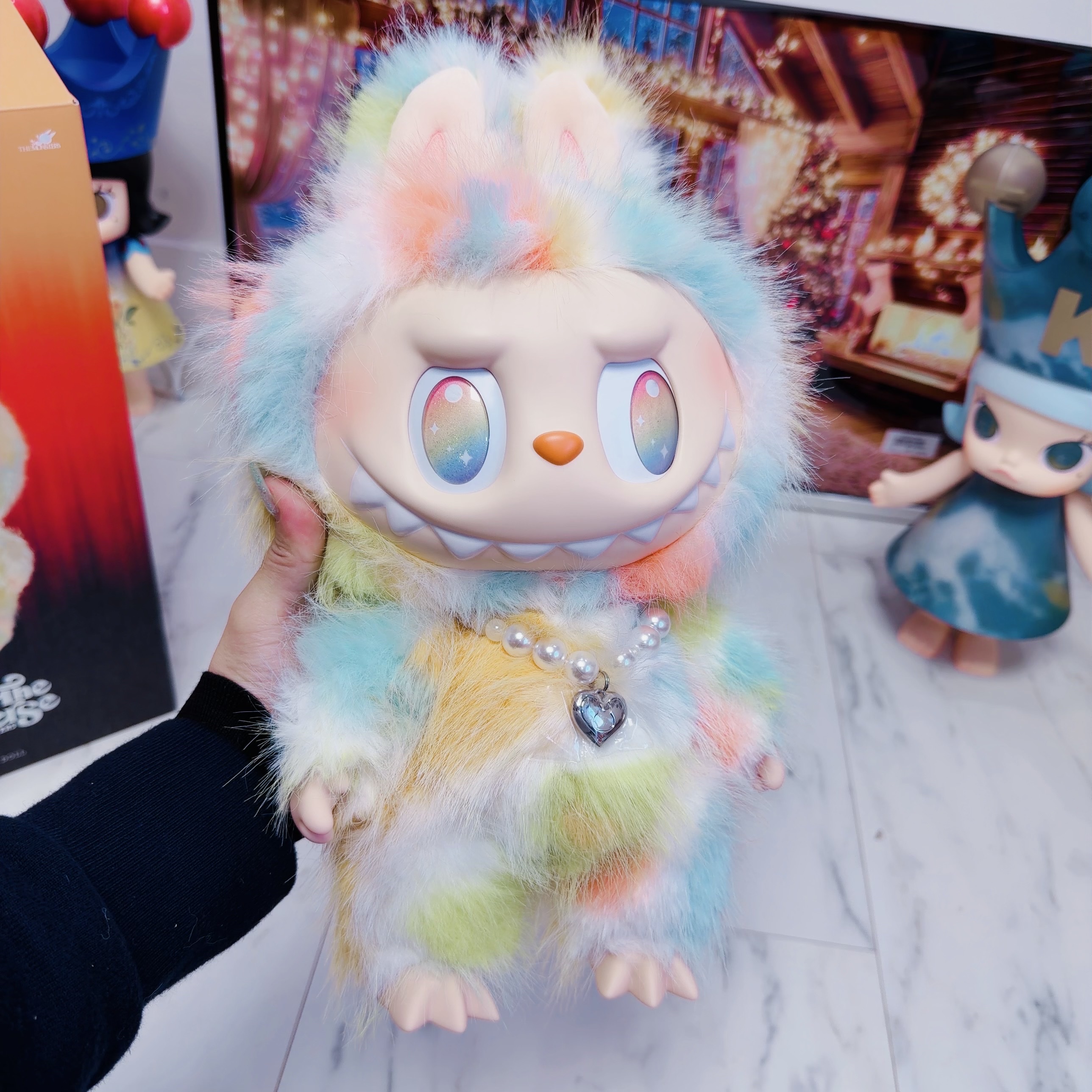 Pop Mart Labubu The Monsters Big Into Energy Series-Rock The Universe Vinyl Plush Doll 착용 스타일 - 3