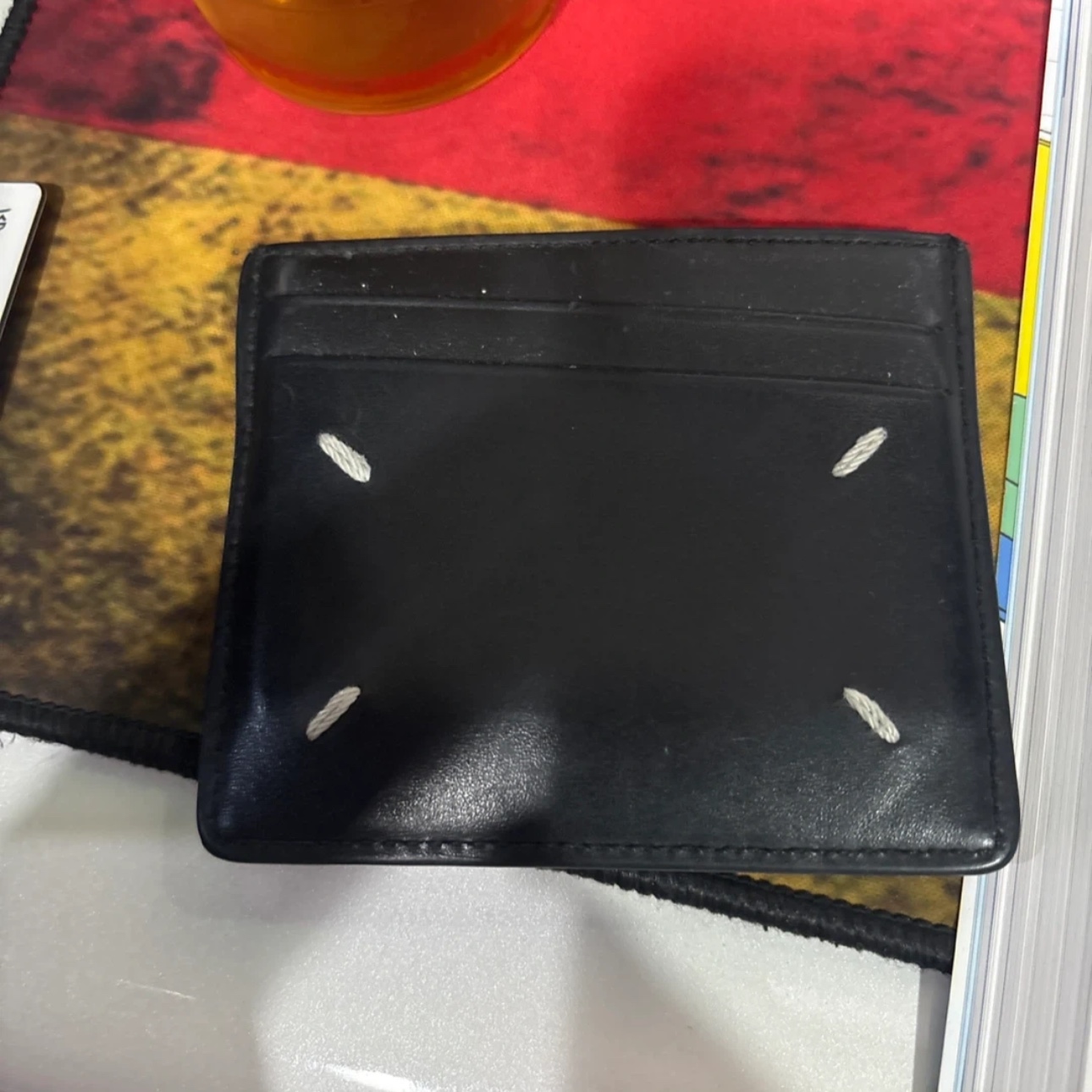 Maison Margiela Leather Bi-Fold Card Holder Black 착용 스타일