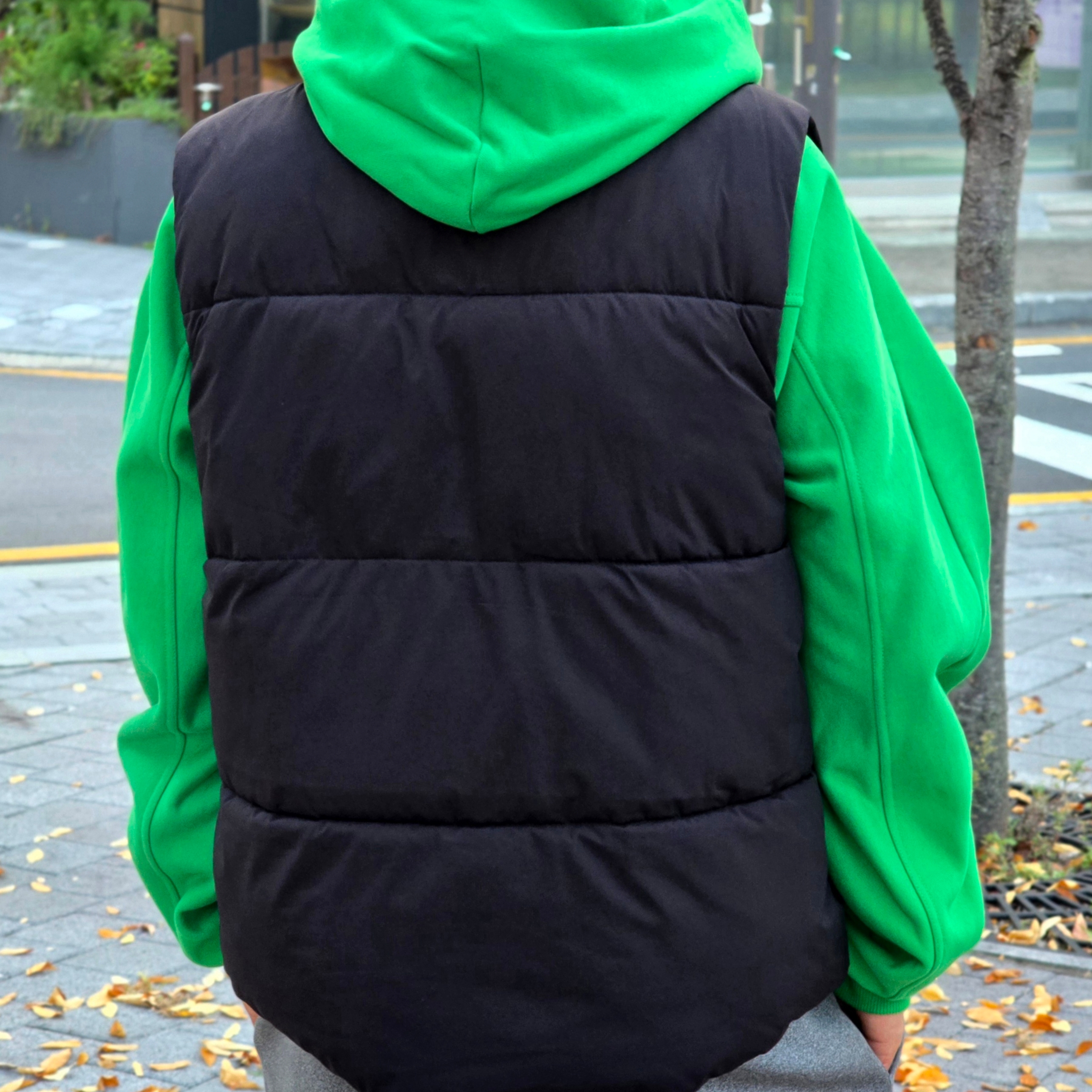 Grailz Geometry Hoodie Celtic Green 착용 스타일 - 2