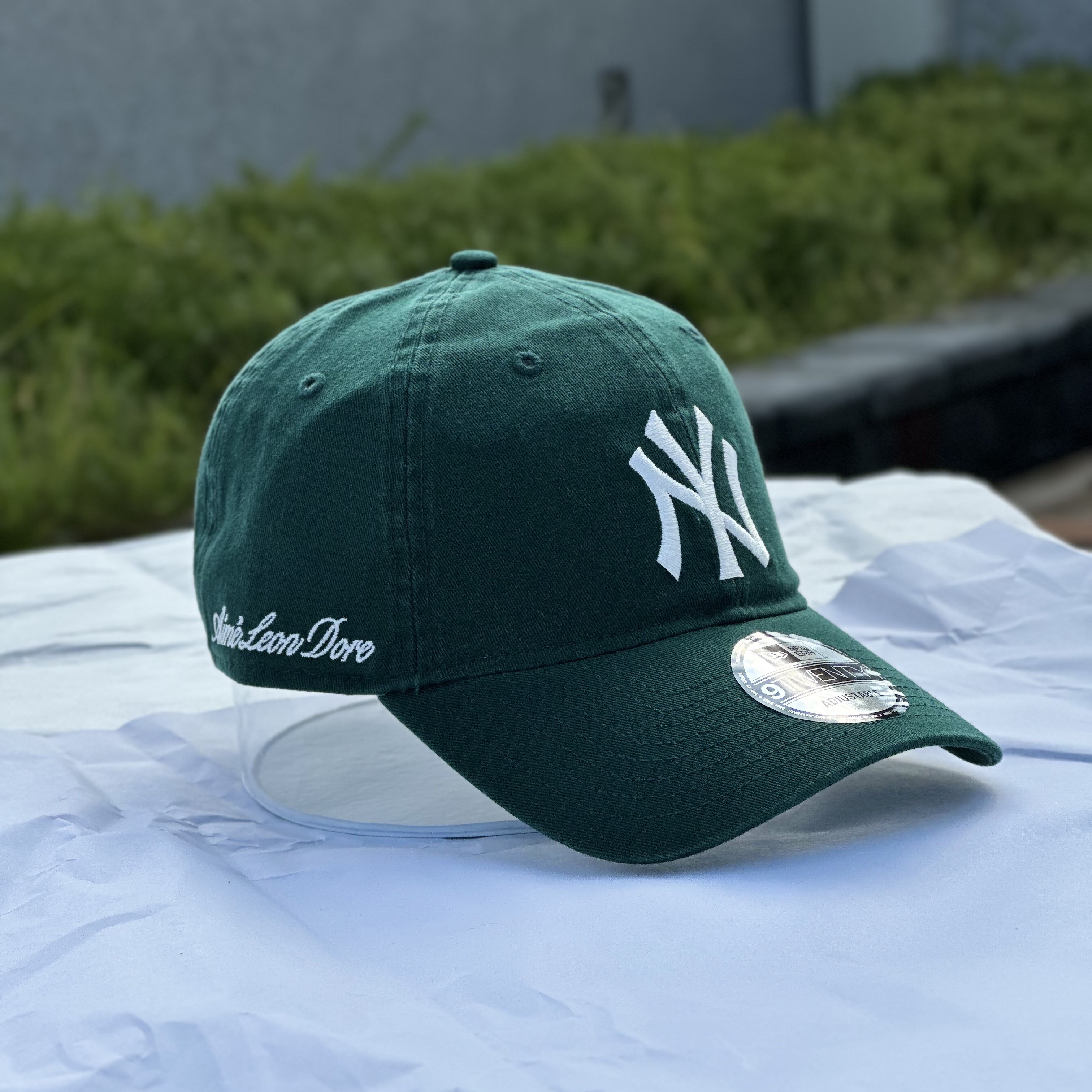 Aime Leon Dore x New Era Yankees Ballpark Hat Navy, Aime Leon Dore x New Era Yankees Ballpark Hat Black 착용 스타일 - 2