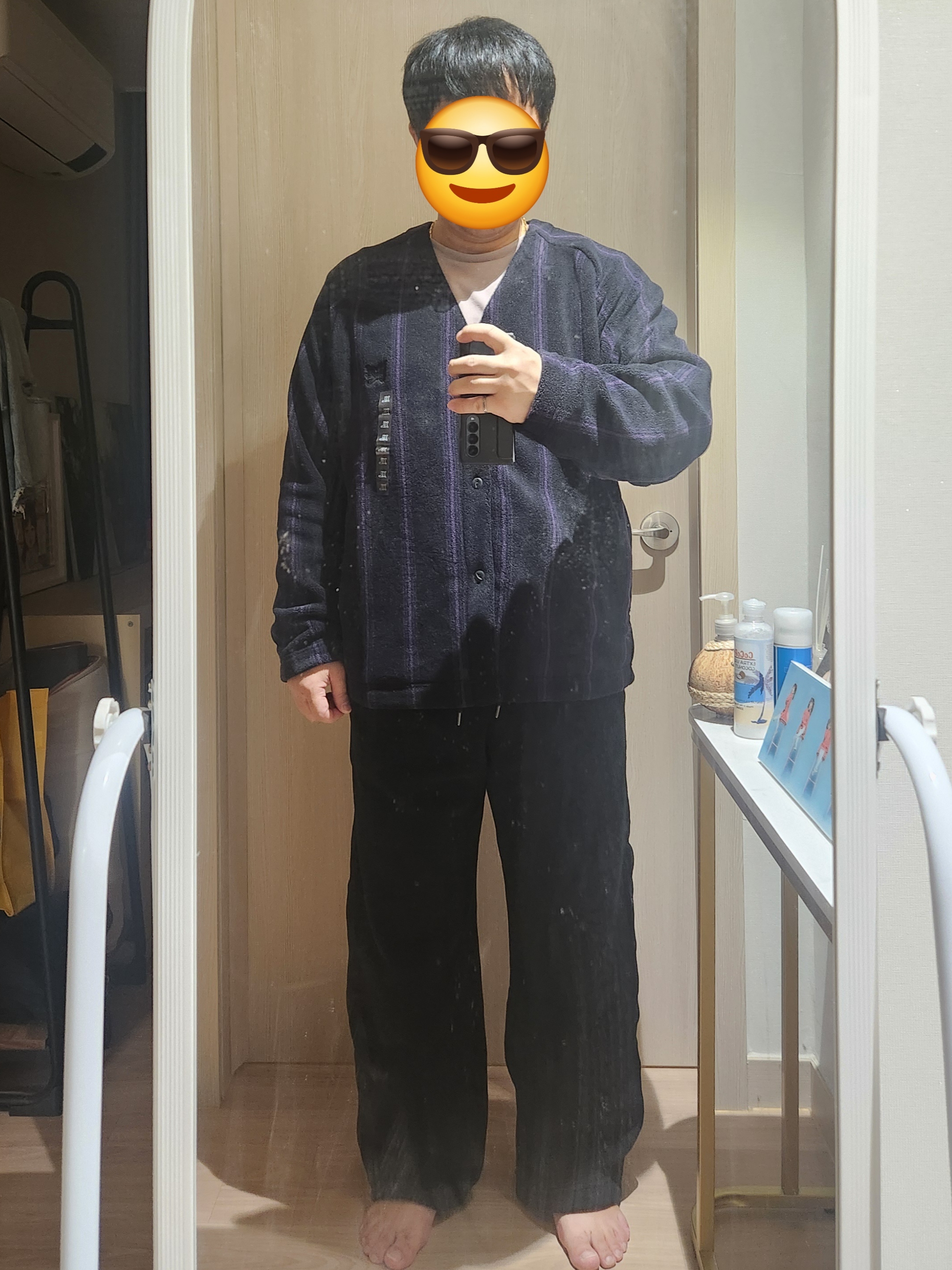 Uniqlo x Needles Fleece Oversized Cardigan Black - KR 착용 스타일