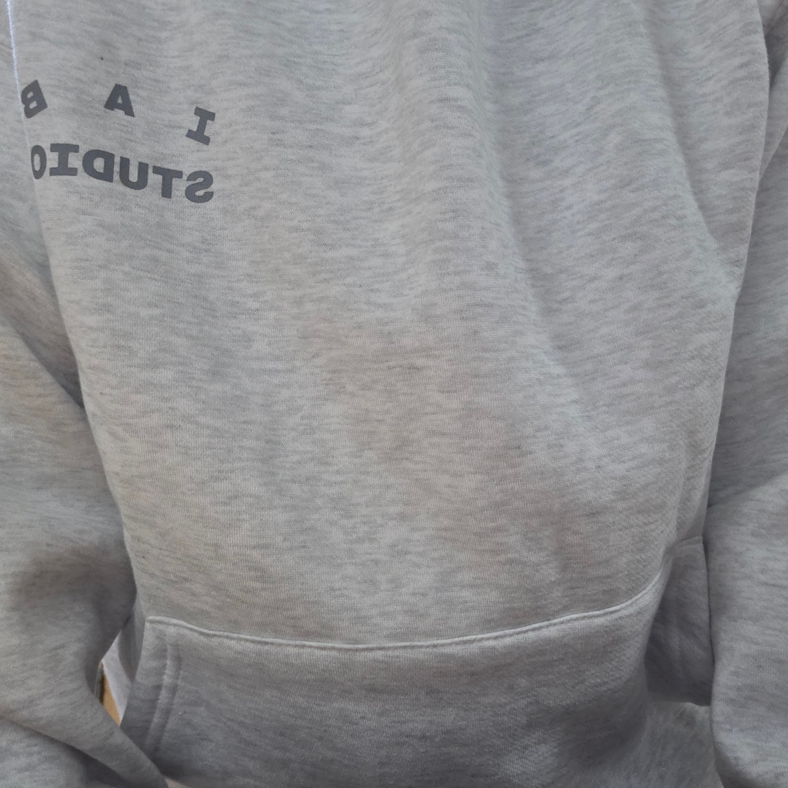 IAB Studio Hoodie Light Gray 착용 스타일