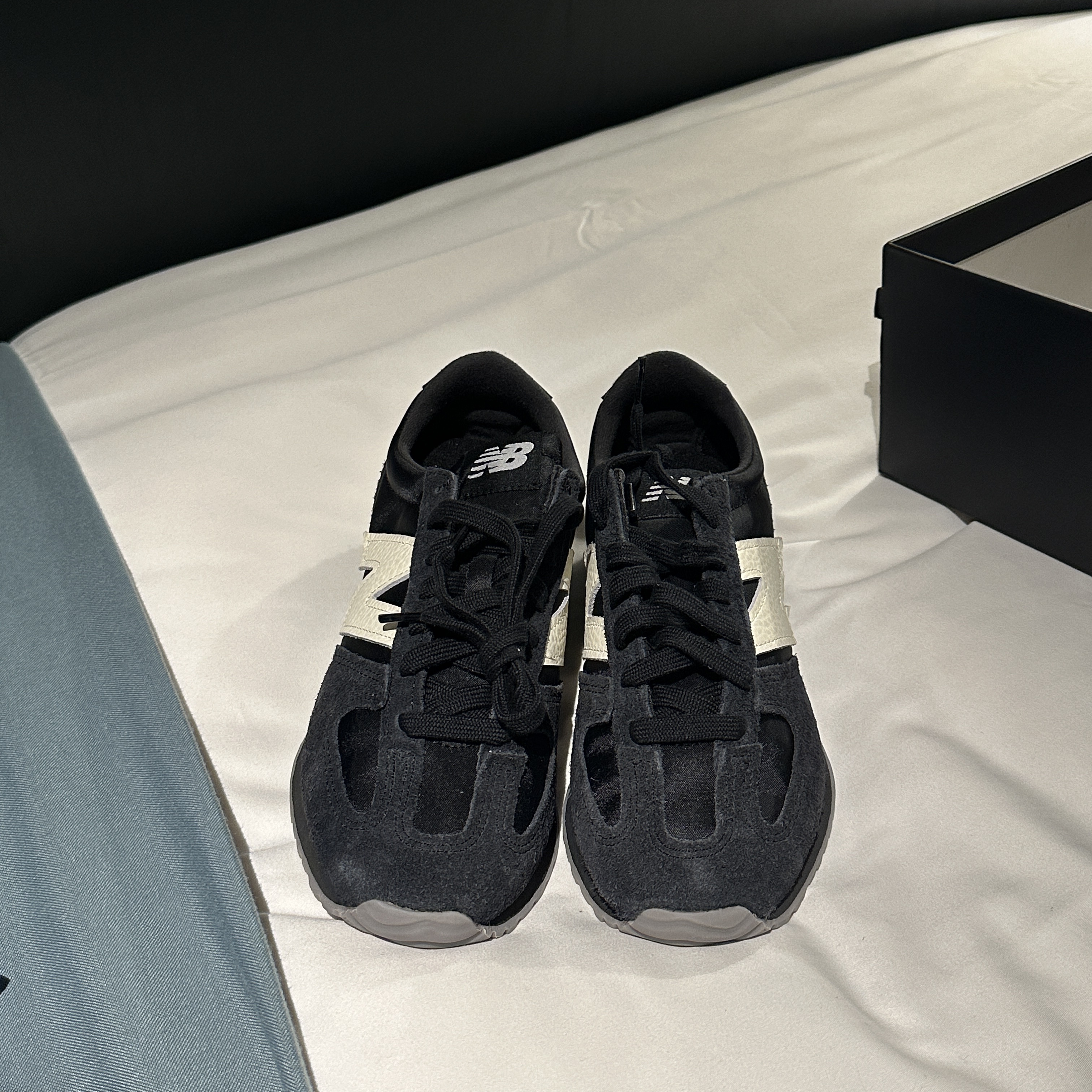 New Balance x Junya Watanabe Man 471 Black 착용 스타일 - 1
