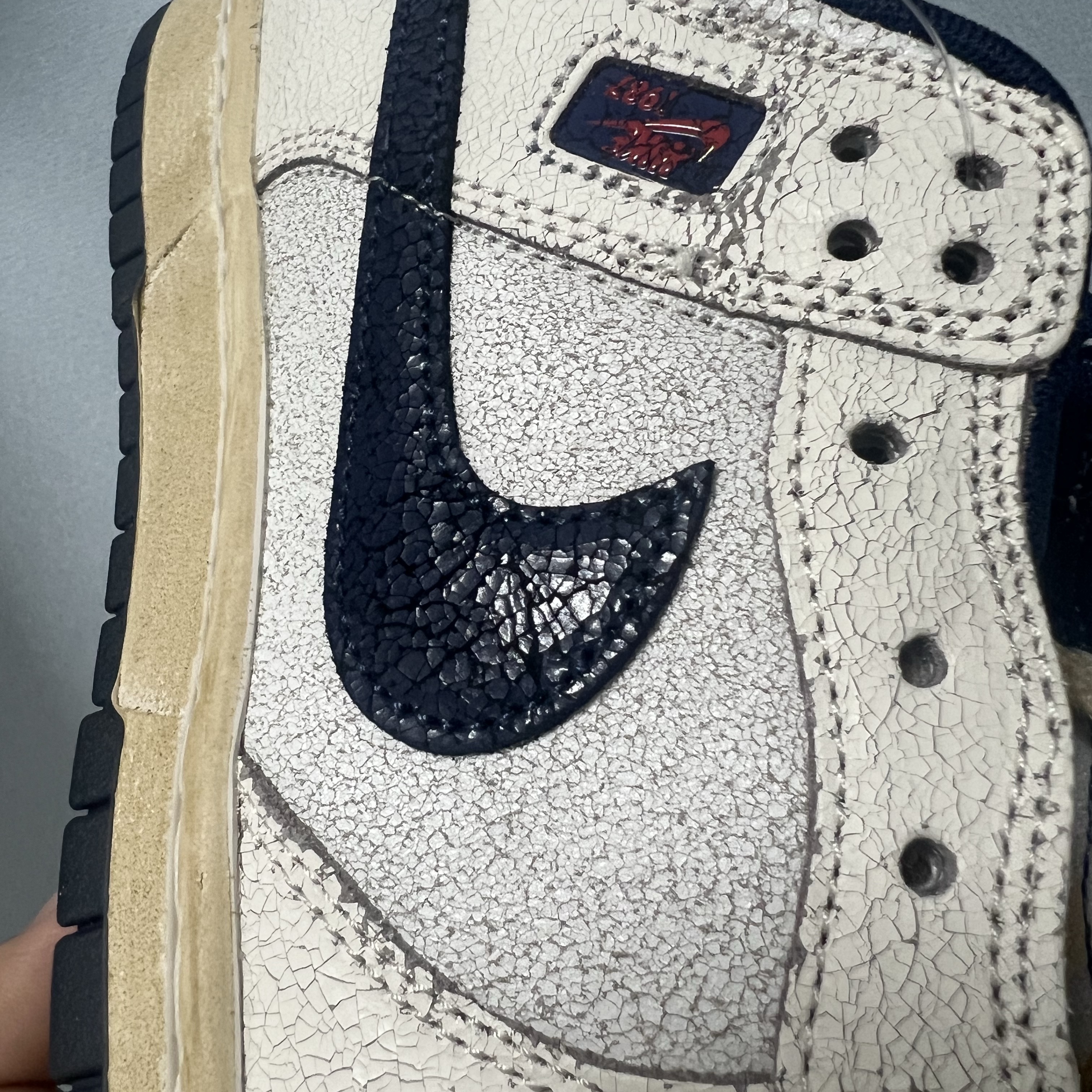 Nike x Stranger Things Dunk Low Phantom and Midnight Navy 착용 스타일 - 4