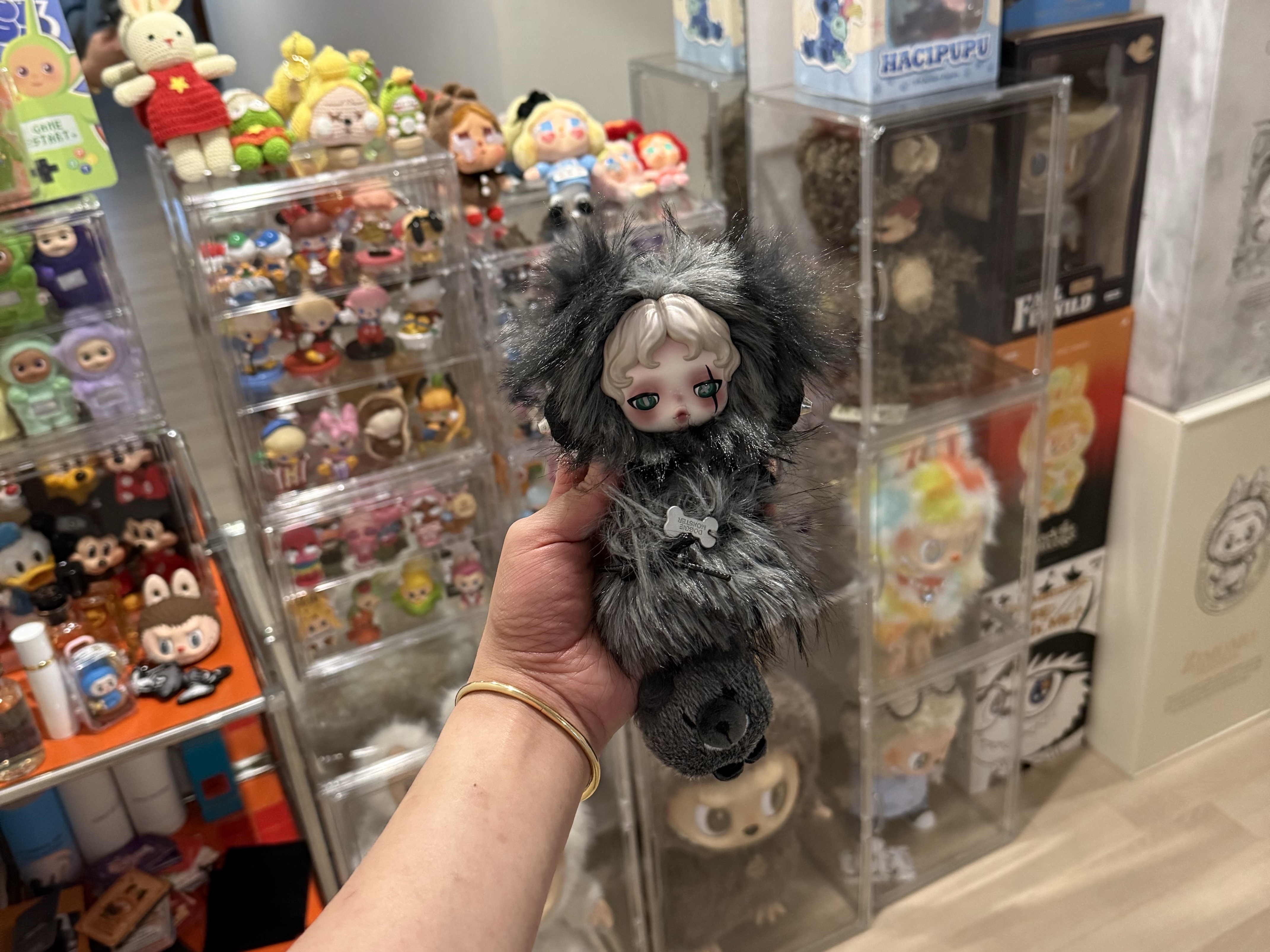 Pop Mart Skullpanda You Found Me ! Series Plush Doll Pendant Sealed Case (9 Blind Boxes), Pop Mart Labubu The Monsters Wacky Mart Series Earphone Case 착용 스타일 - 1