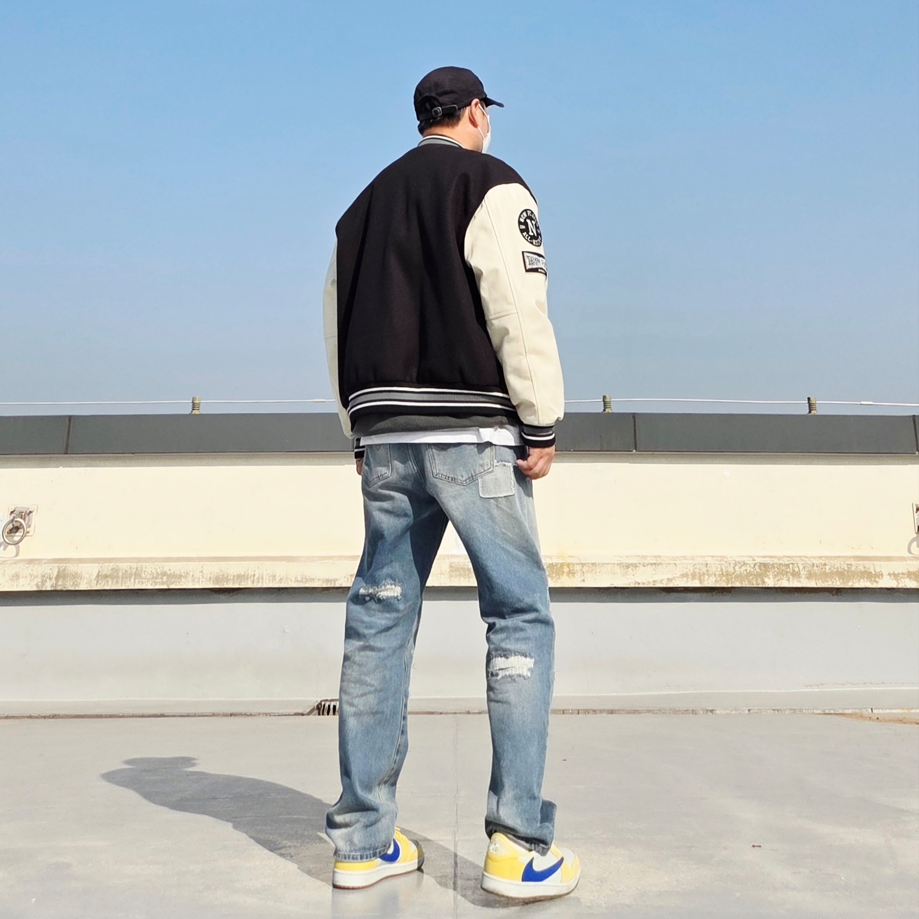 Supreme Washed Chino Twill Camp Cap Black, (W) Jordan 1 x Travis Scott Retro Low OG SP Canary 착용 스타일 - 5