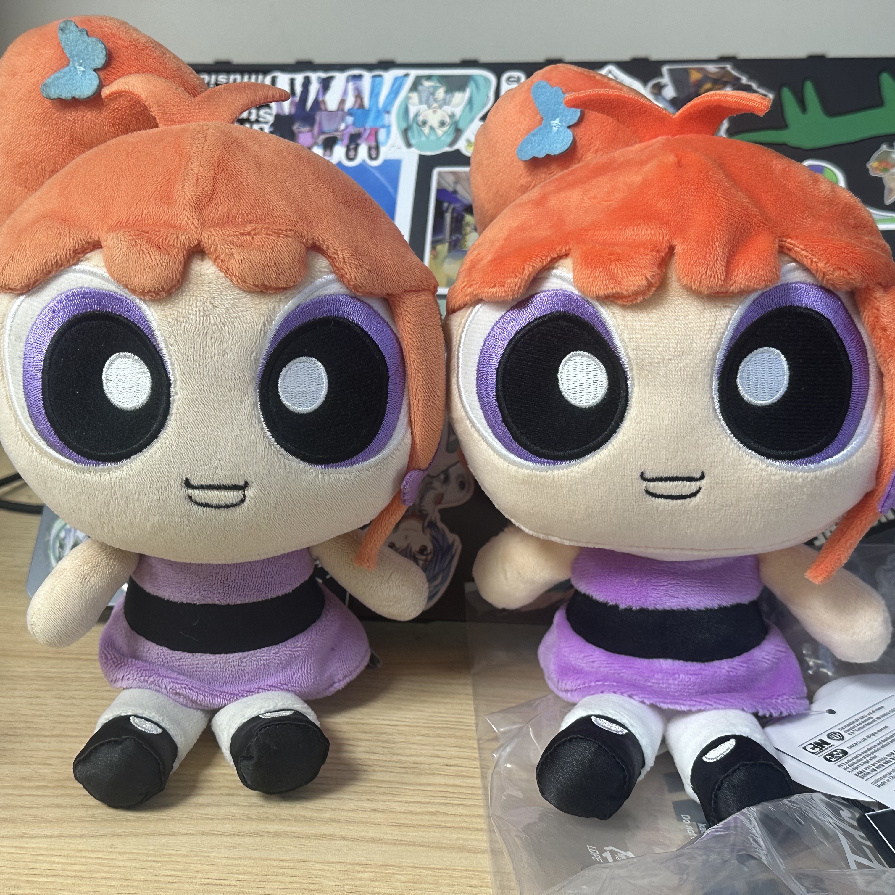 Newjeans x The Powerpuff Girls Doll Medium Hyein 착용 스타일