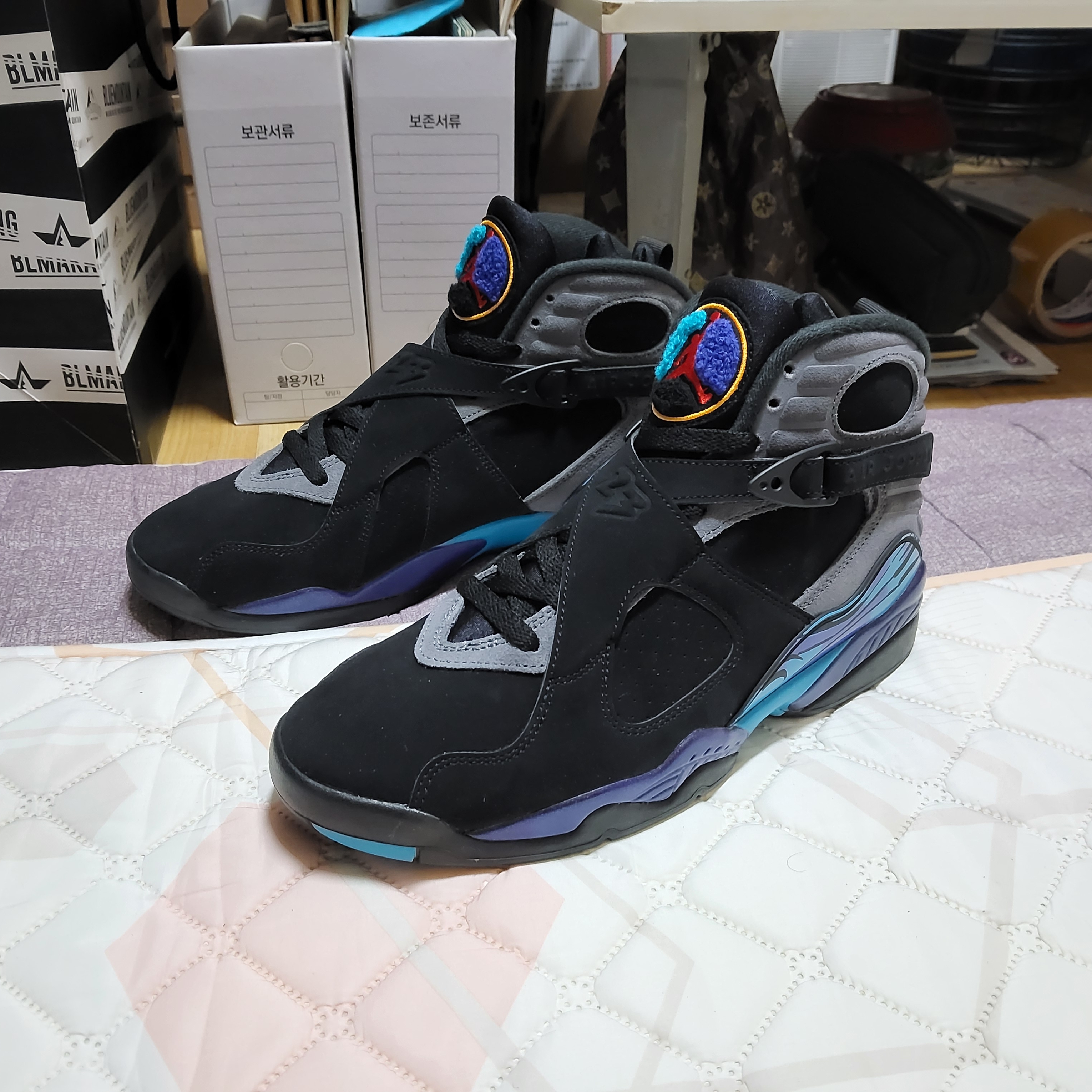 Jordan 8 Retro Aqua 2025 착용 스타일 - 3