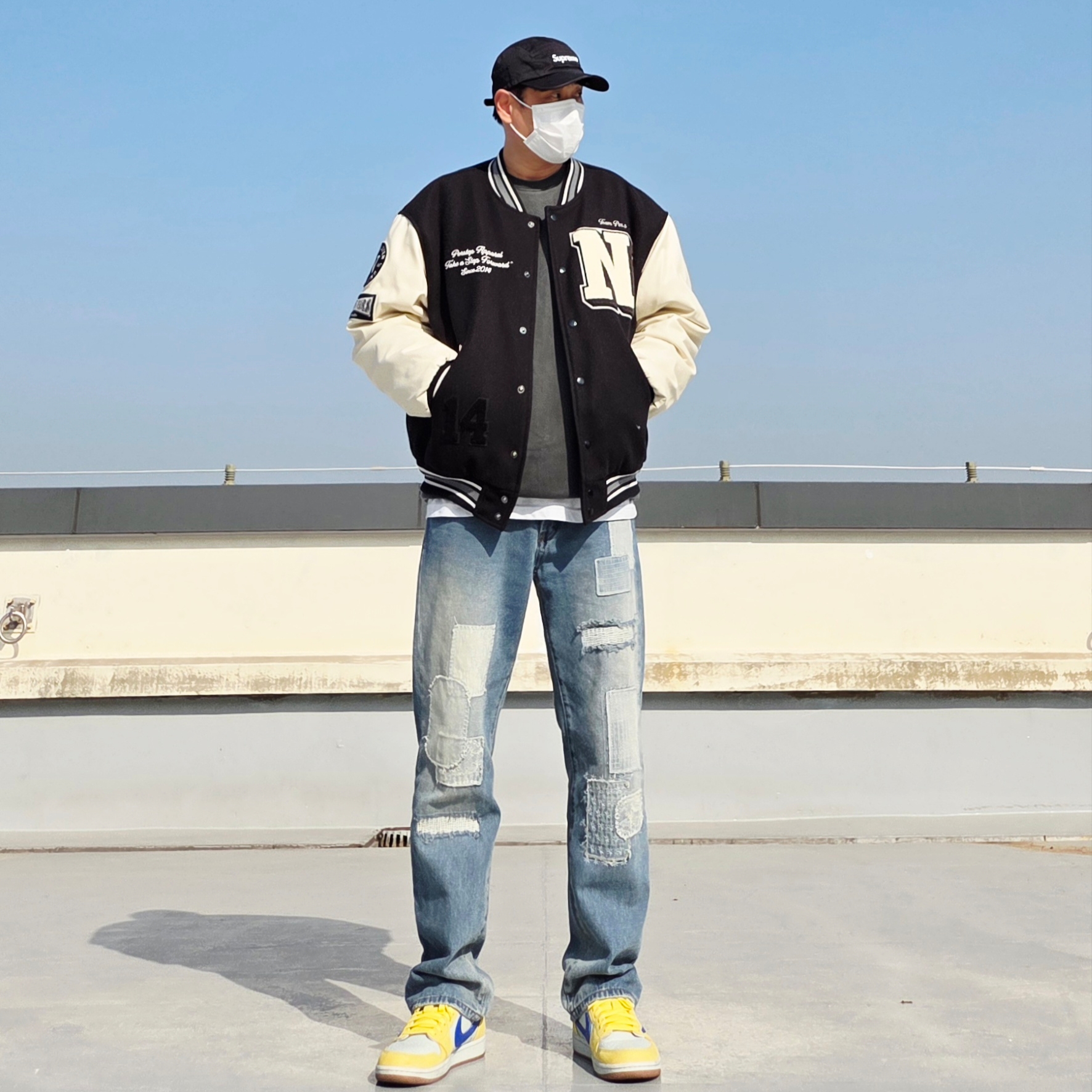 Supreme Washed Chino Twill Camp Cap Black, (W) Jordan 1 x Travis Scott Retro Low OG SP Canary 착용 스타일 - 1