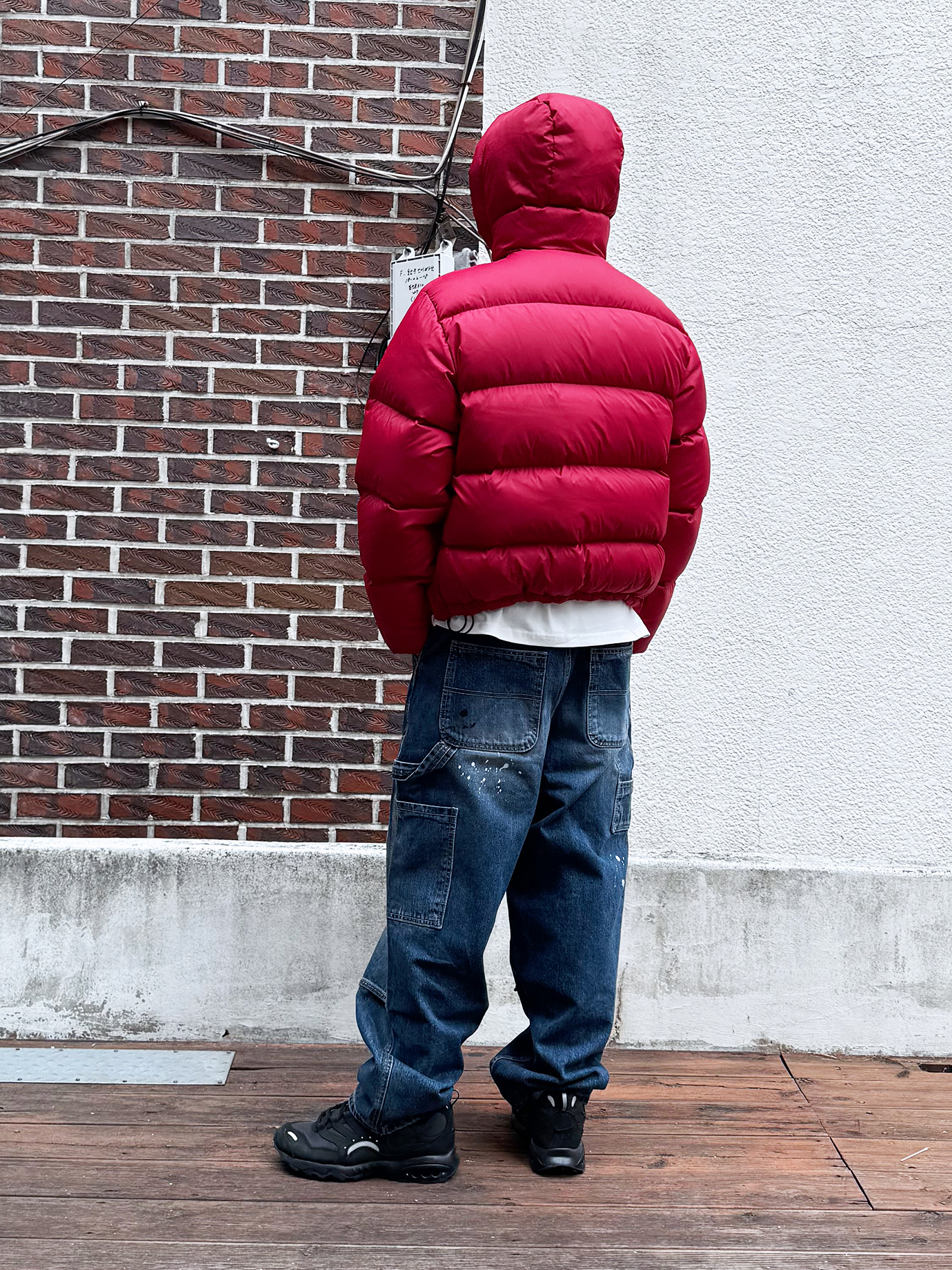 QT8 GARMENTS Duck Down Heavyweight Hoodie Jacket Red, QT8 GARMENTS Double Knee Washed Pants Blue 착용 스타일 - 3