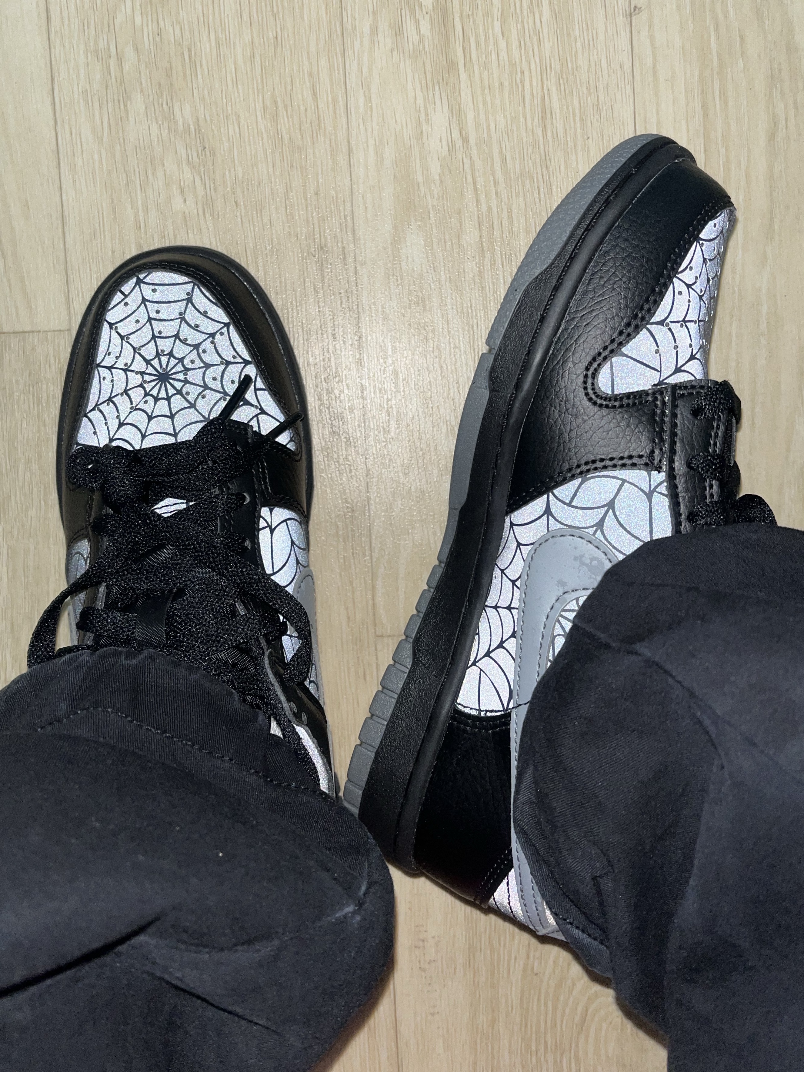 (GS) Nike Dunk Low Symbiote Black Dark Blue 착용 스타일 - 1