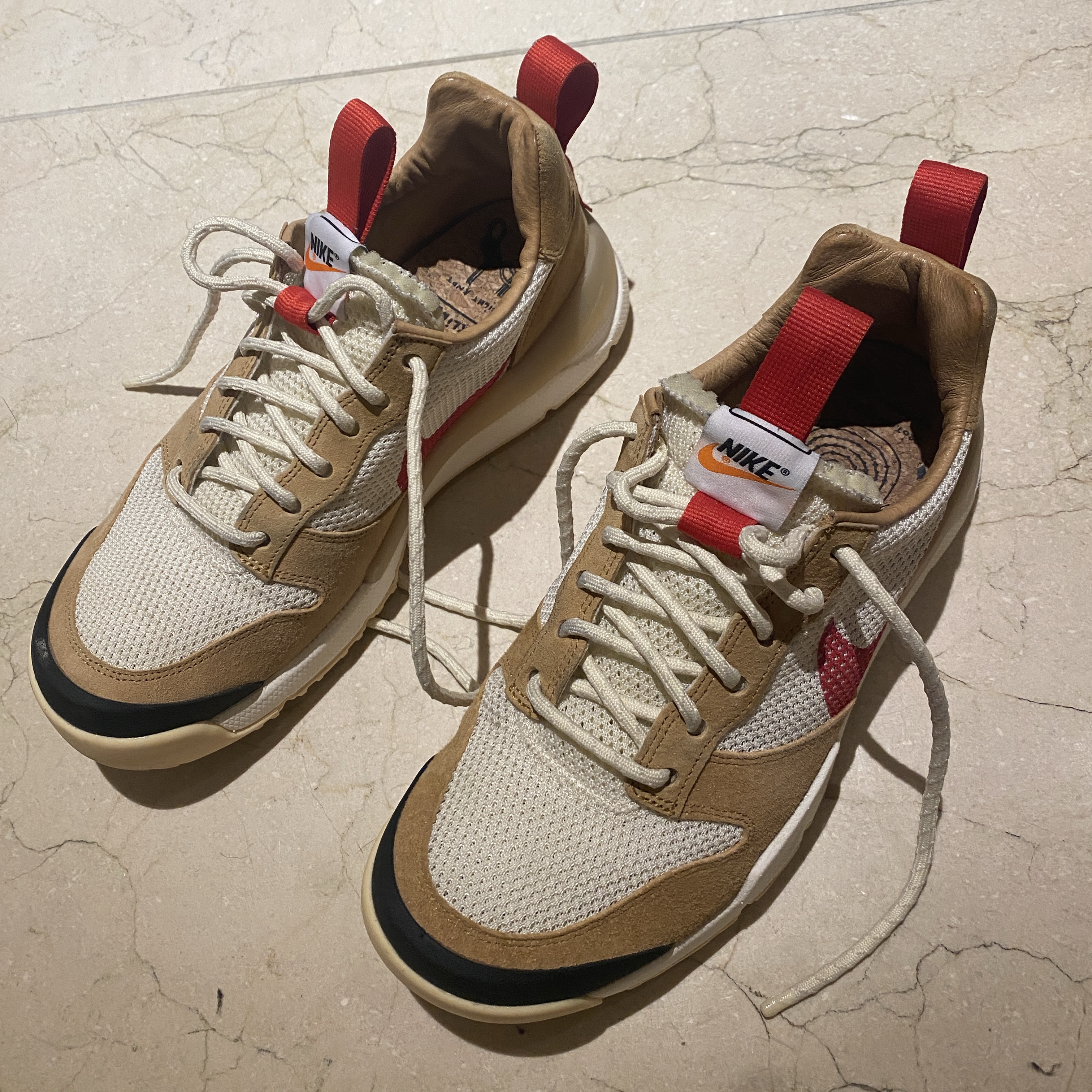 Nike x Tom Sachs Mars Yard Shoe 3.0 Space Camp, Millo Archive Reflect Curved Pants Washed Black 착용 스타일 - 6