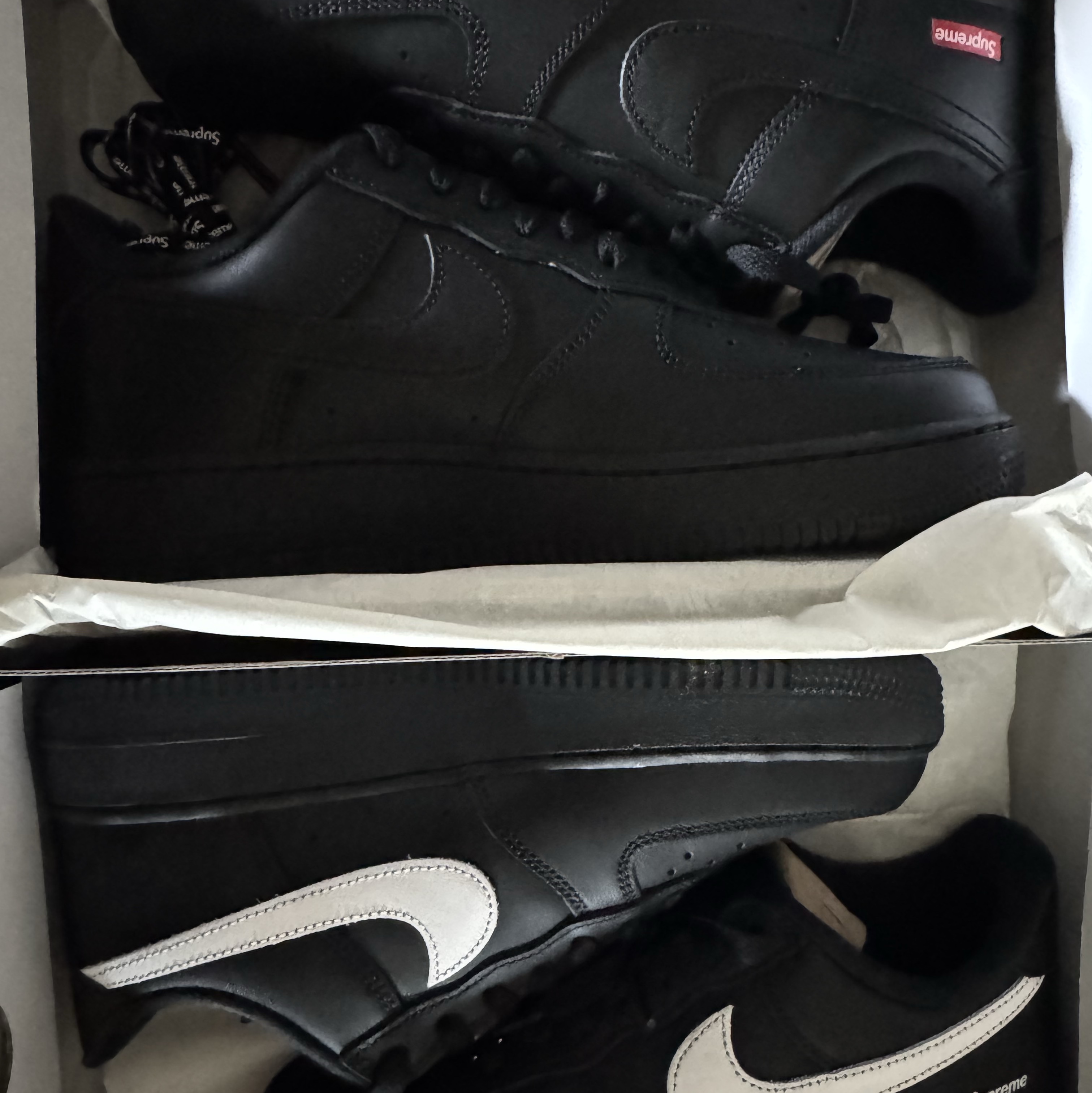 Nike x Supreme Air Force 1 Low Black, Nike x Supreme Air Force 1 Low Black 착용 스타일