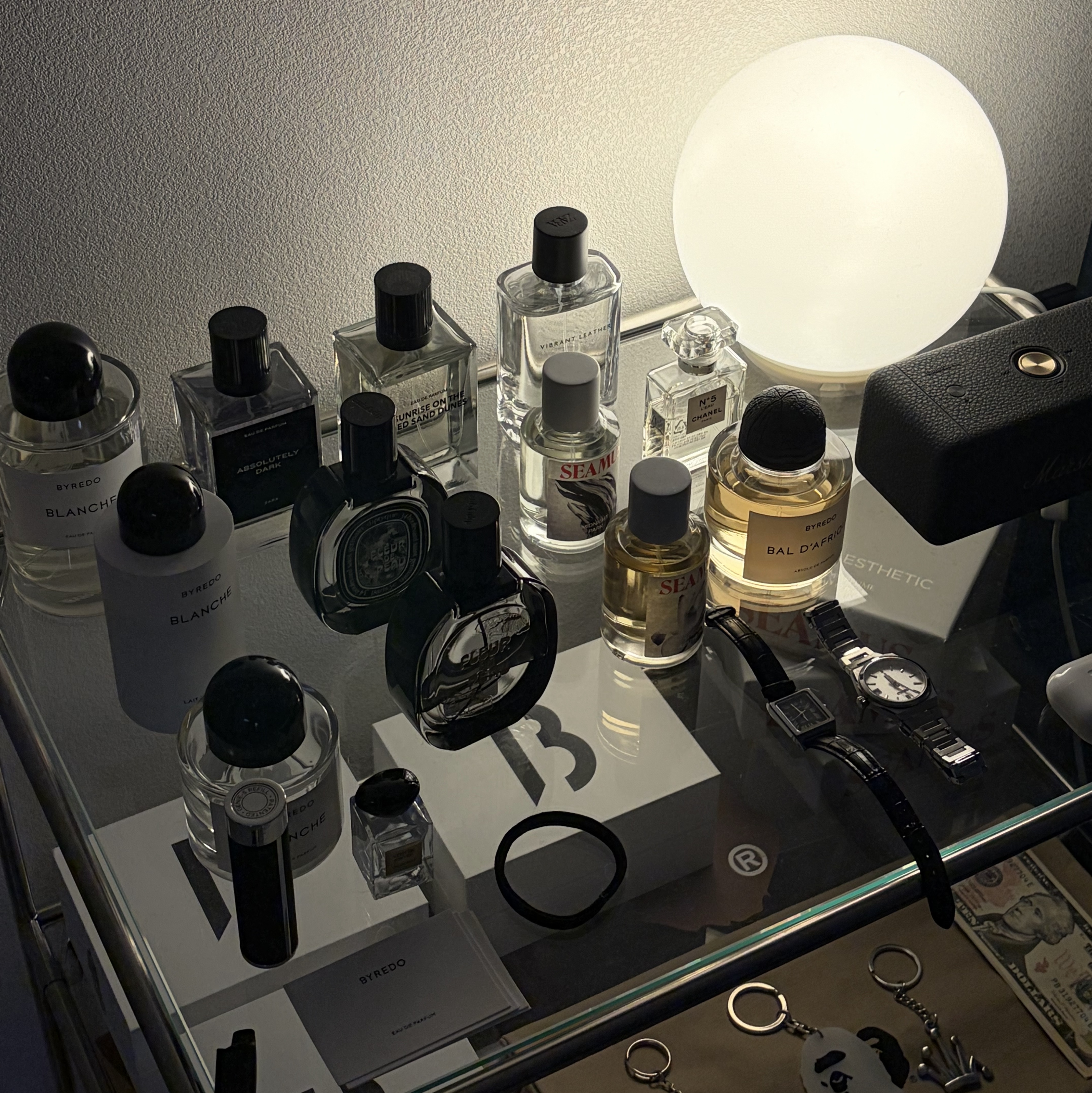 Byredo Bal d'Afrique Absolu De Parfum 100ml, Nike Air Force 1 '07 Low White 착용 스타일 - 5