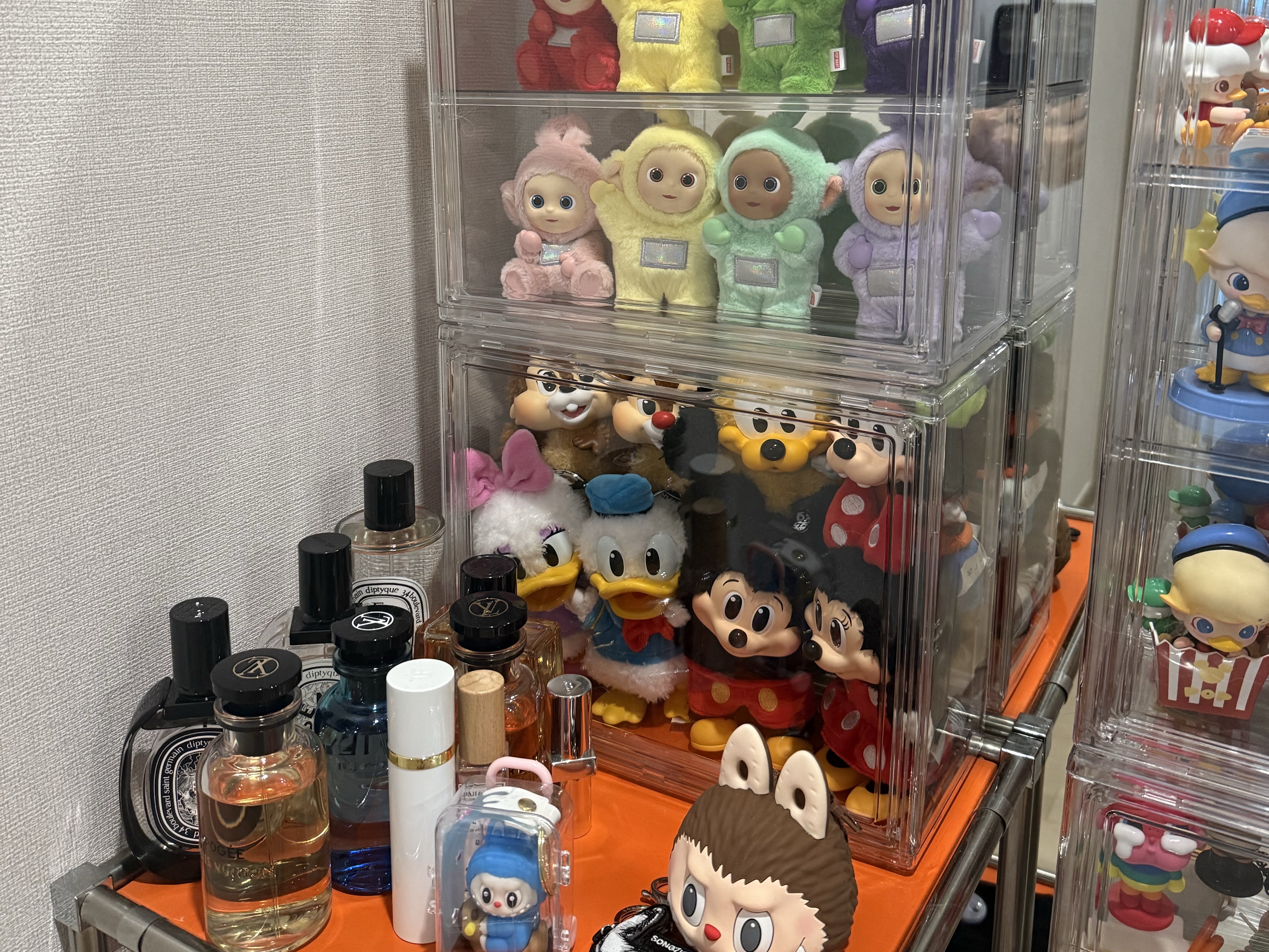 Pop Mart Skullpanda You Found Me ! Series Plush Doll Pendant Sealed Case (9 Blind Boxes), Pop Mart Labubu The Monsters Wacky Mart Series Earphone Case 착용 스타일 - 3