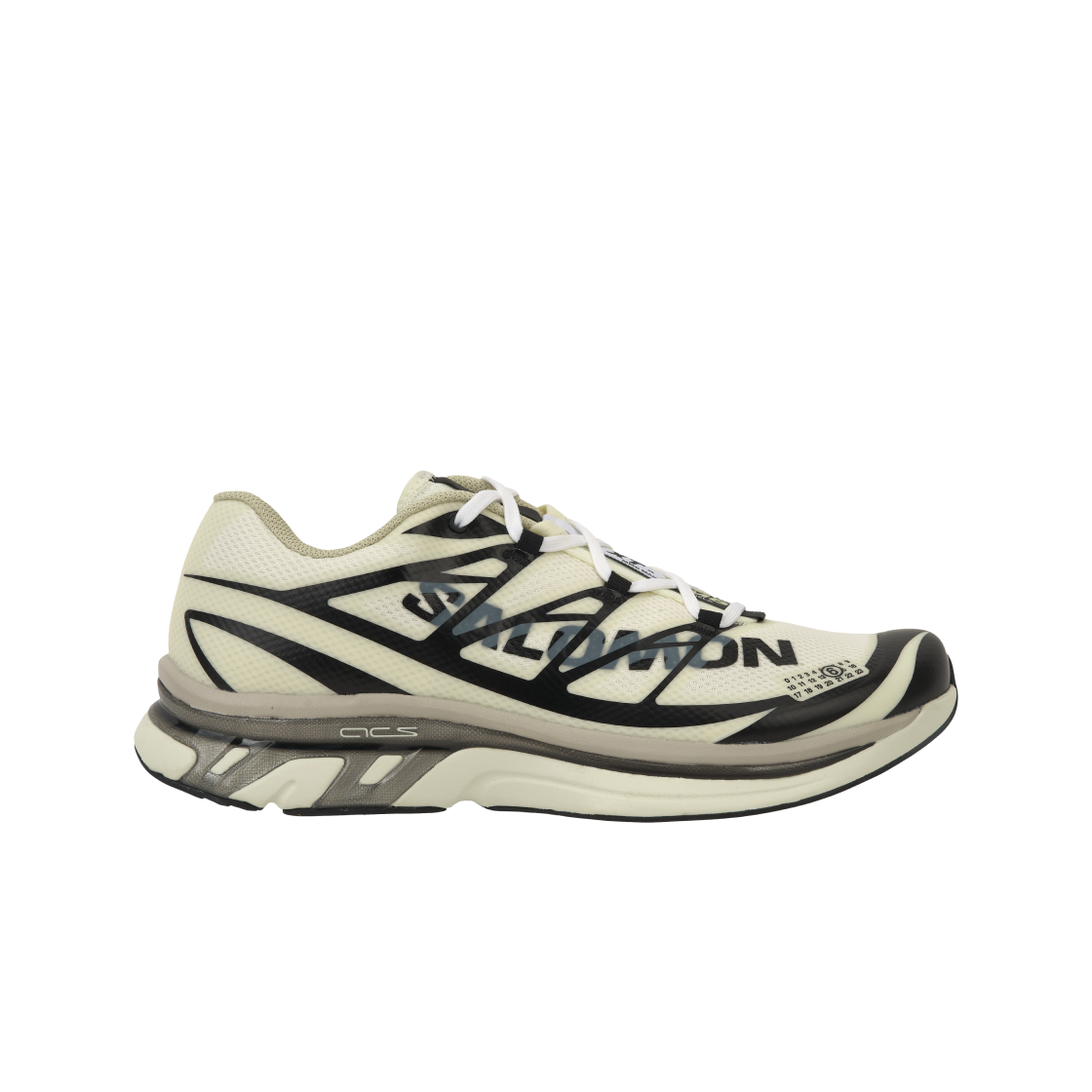 살로몬 x MM6 메종 마르지엘라 XT-MM6 바닐라 아이스 블랙(Salomon x MM6 Masion Margiela XT-MM6 Vanilla Ice Black)
