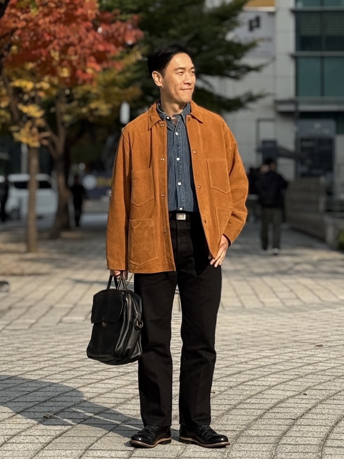 Alden 9901 Cordovan Plain Toe Blucher Oxford Black - E, Red Wing Beckman 9423 Black Excalibur - D 착용 스타일 - 2