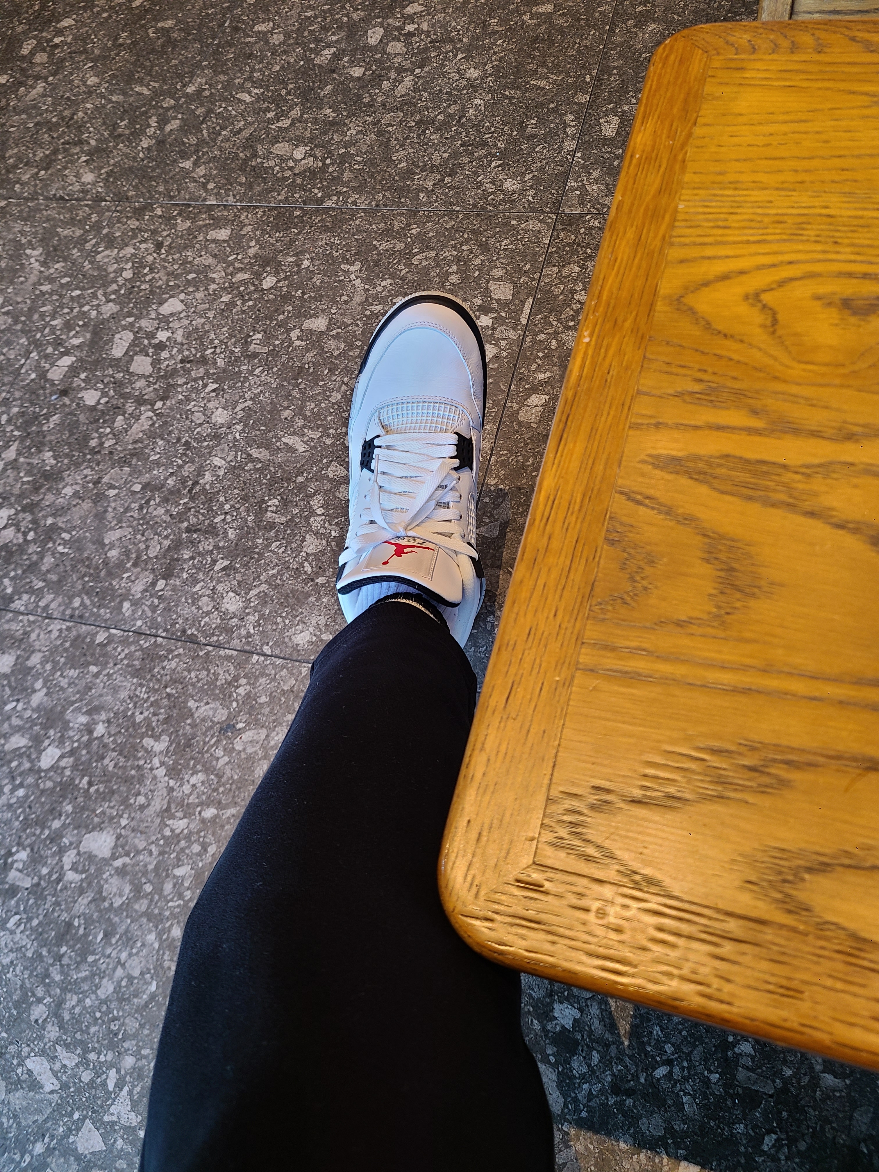 Jordan 4 Retro OG White Cement 2016, Jordan Jumpman Air Fleece Pants Black - Asia 착용 스타일