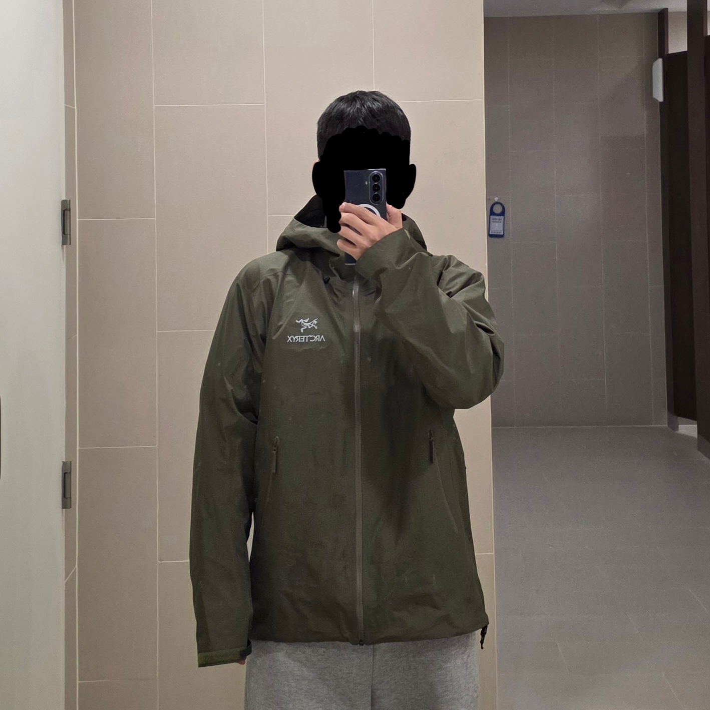 Arc'teryx Beta LT Jacket Tatsu 착용 스타일 - 3