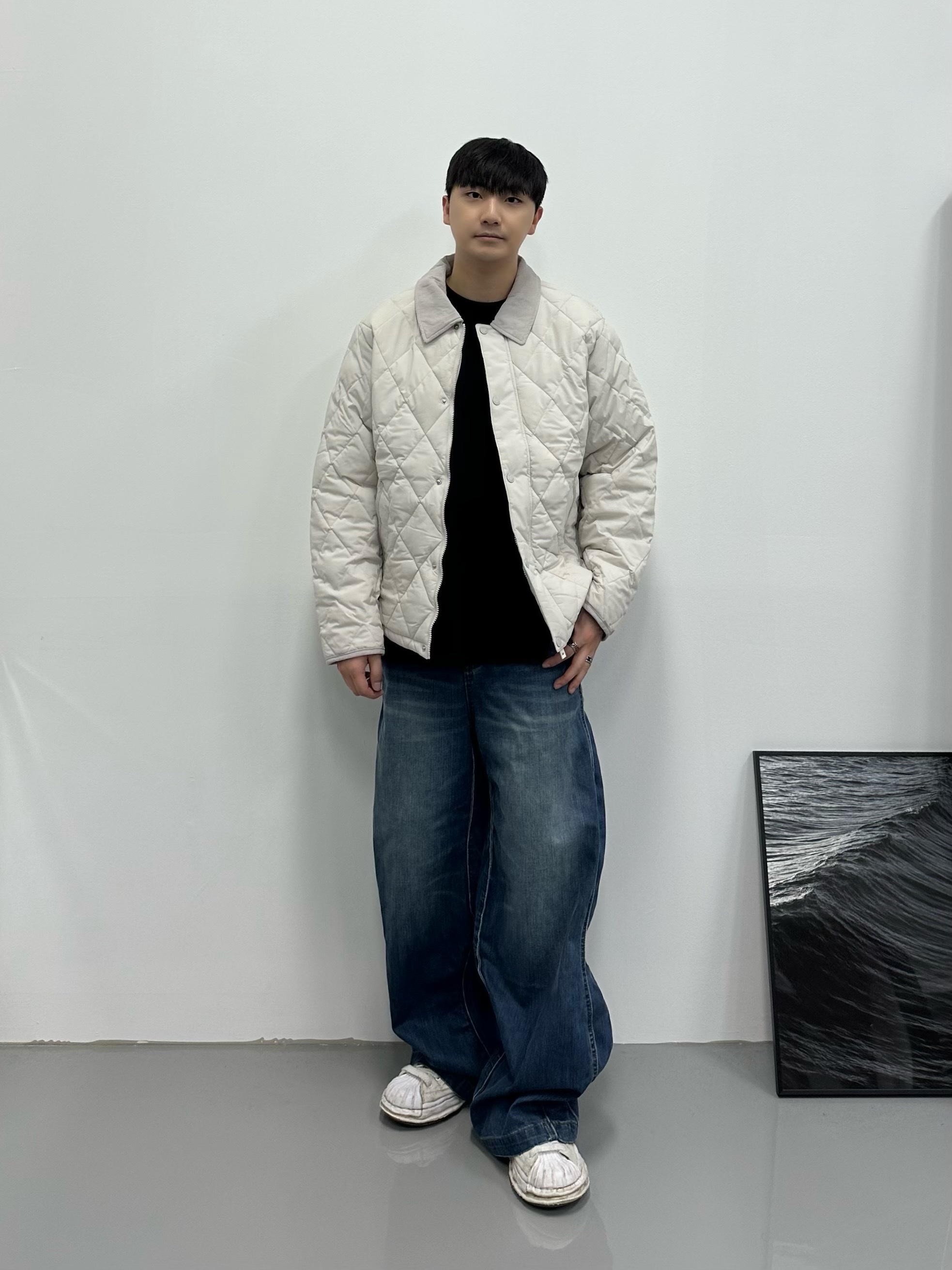 Maison Mihara Yasuhiro Blakey OG Sole Canvas Low-top Sneakers White 착용 스타일 - 1