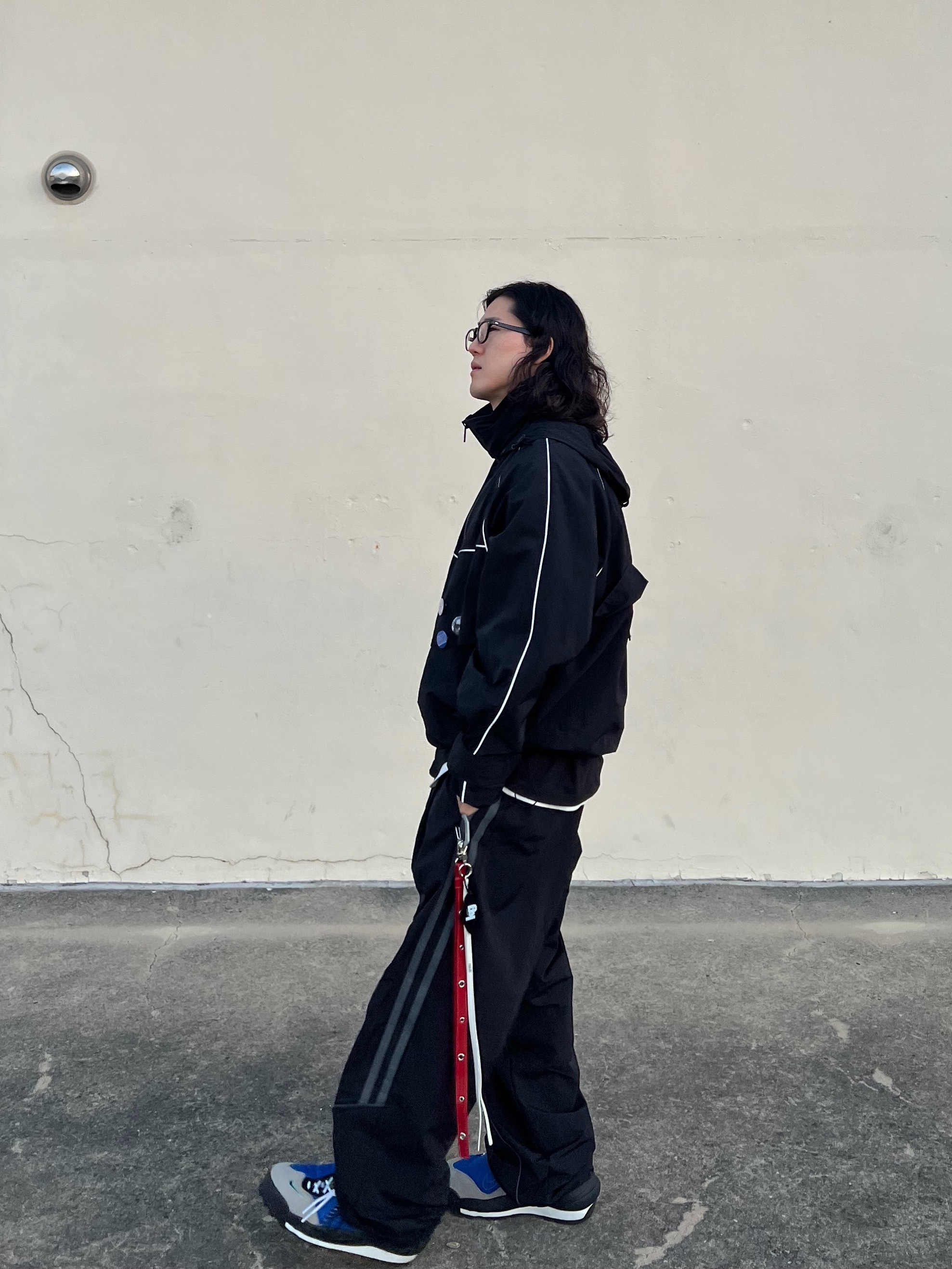Nike x Sacai Magmascape SP Varsity Royal, Farfromwhat Far Pin Button & Safety Pin 착용 스타일 - 3