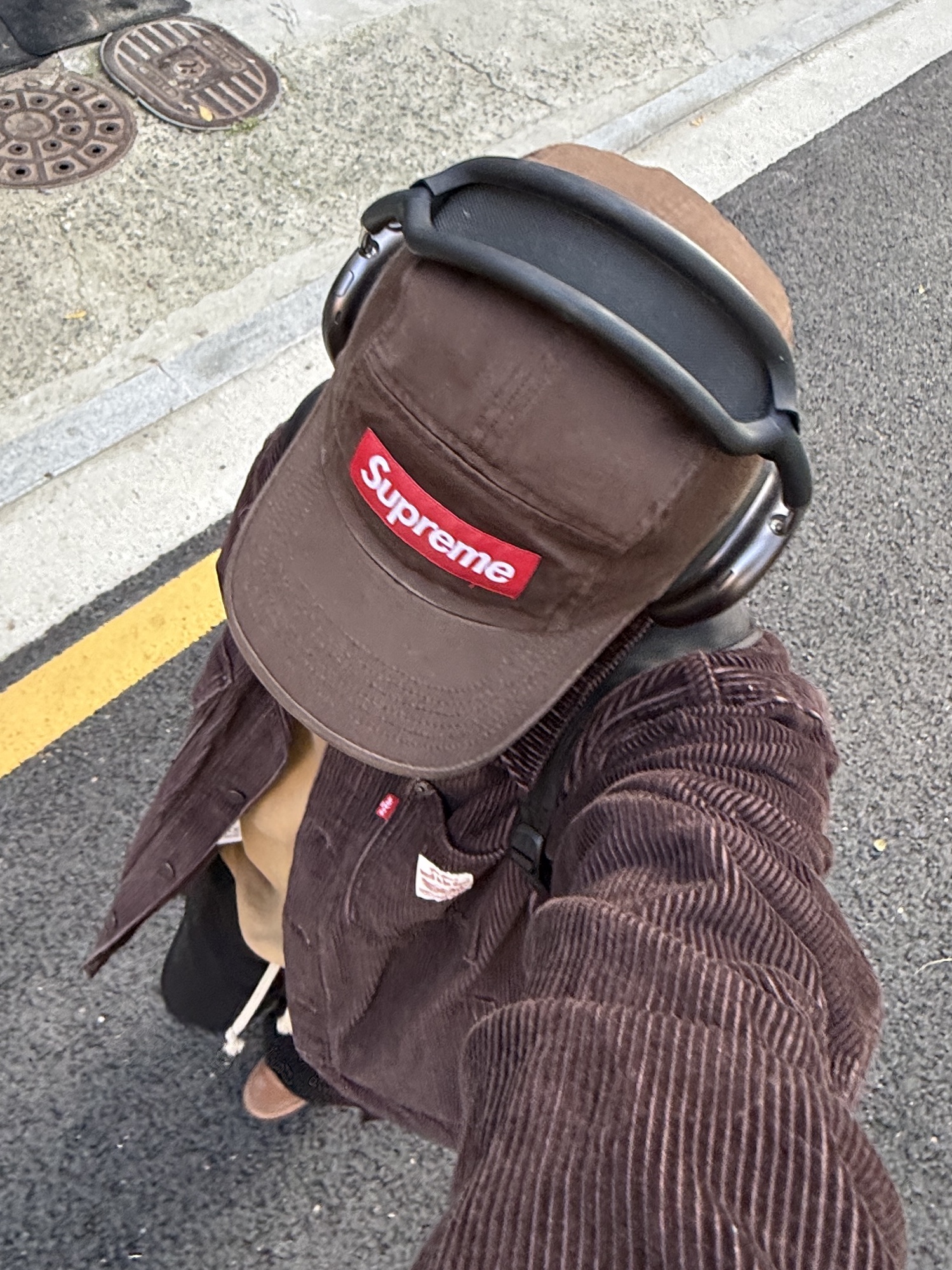 Supreme Washed Chino Twill Camp Cap Brown - 21FW, Stussy x Our Legacy Drop Shadow Crew Khaki 착용 스타일 - 4