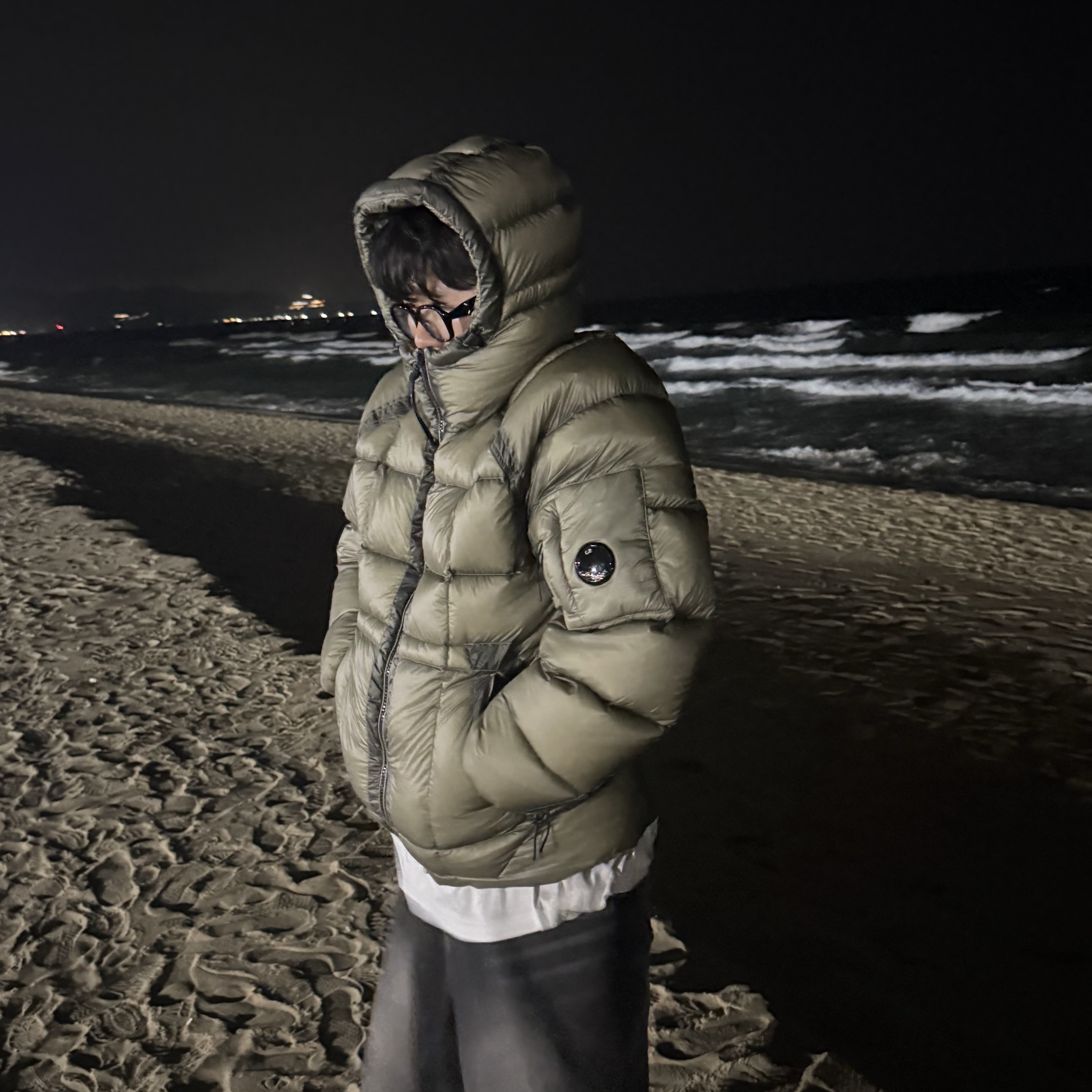 C.P. Company D.D. Shell Hooded Down Jacket Fungi Grey - 25FW, Gentle Monster x Maison Margiela MM210 Black Clear 착용 스타일