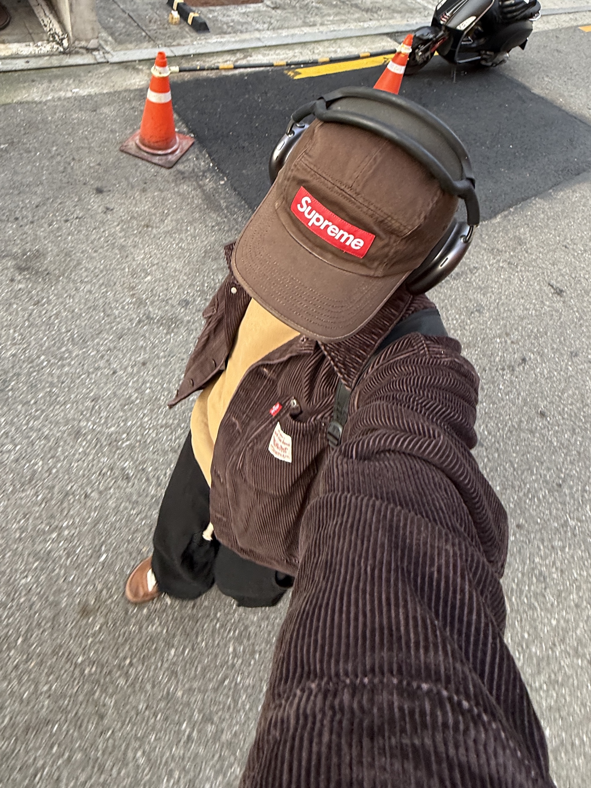 Supreme Washed Chino Twill Camp Cap Brown - 21FW, Stussy x Our Legacy Drop Shadow Crew Khaki 착용 스타일 - 7
