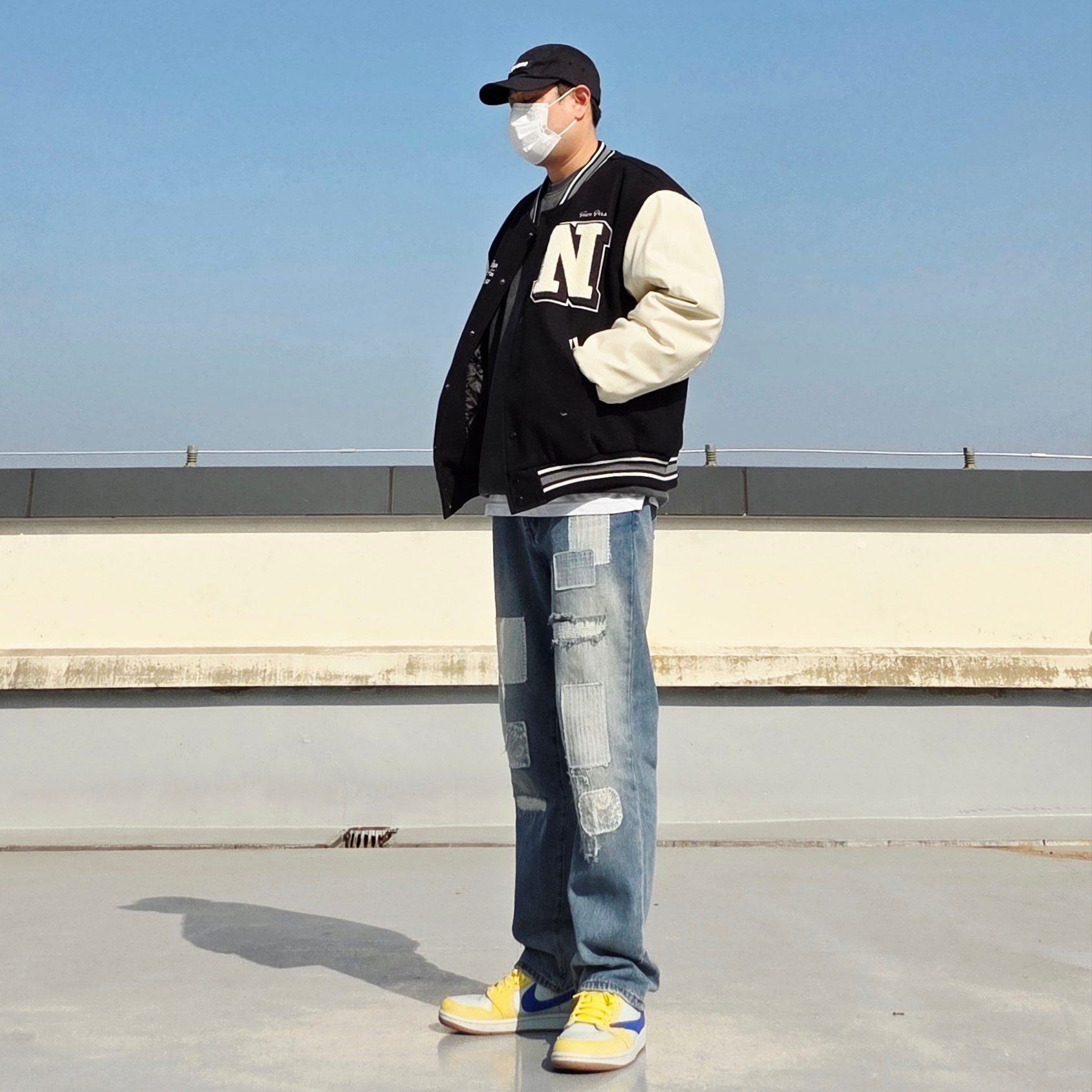 Supreme Washed Chino Twill Camp Cap Black, (W) Jordan 1 x Travis Scott Retro Low OG SP Canary 착용 스타일 - 4