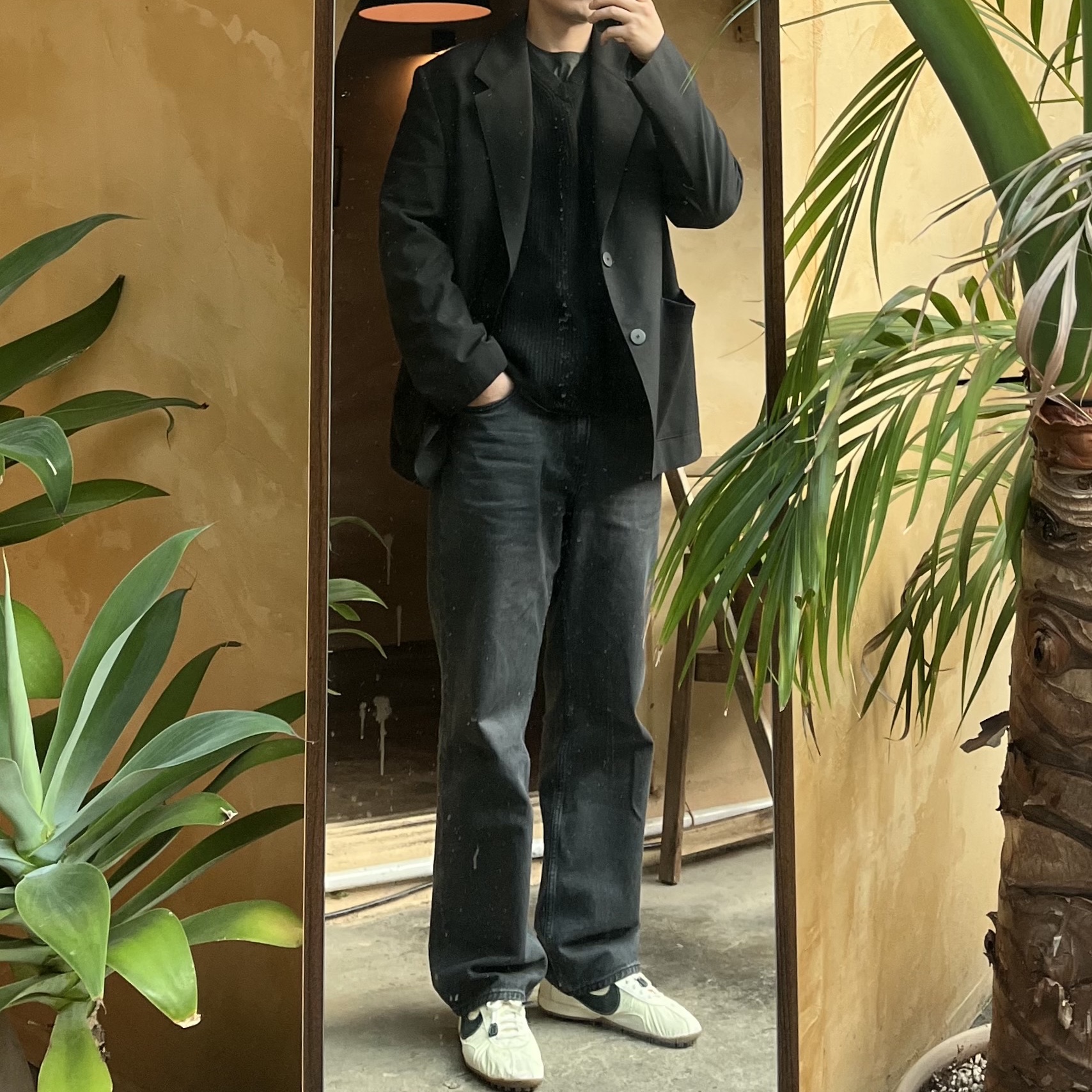 Nike x Jacquemus Moon Shoe SP Alabaster Off Noir 착용 스타일