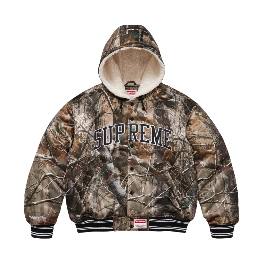 슈프림 미첼 & 네스 라인드 후드 사틴 바시티 자켓 리얼트리 AP 카모 - 25FW(Supreme Mitchell & Ness Lined Hooded Satin Varsity Jacket Realtree AP Camo - 25FW)