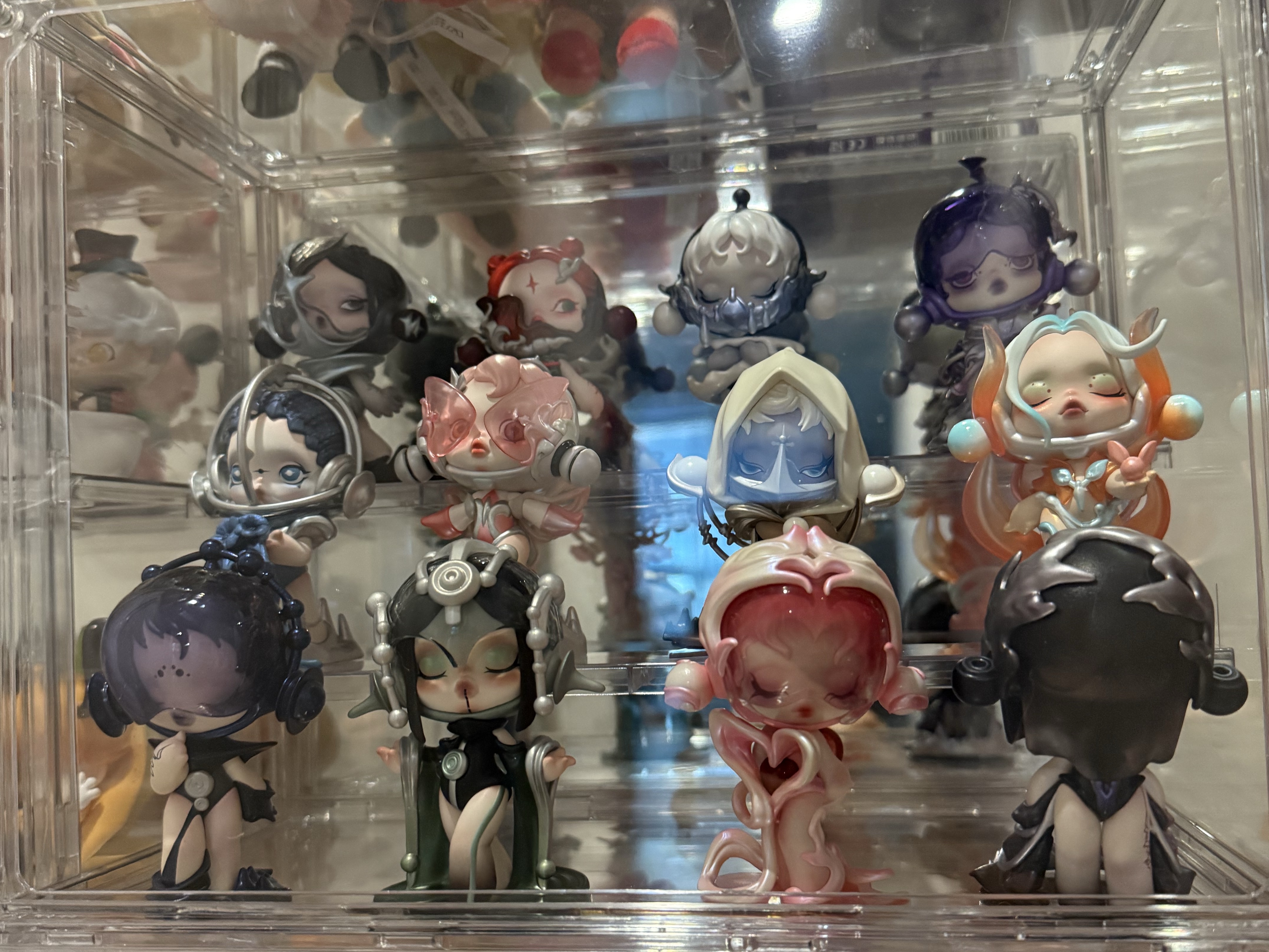 Pop Mart Skullpanda You Found Me ! Series Plush Doll Pendant Sealed Case (9 Blind Boxes), Pop Mart Labubu The Monsters Wacky Mart Series Earphone Case 착용 스타일 - 6