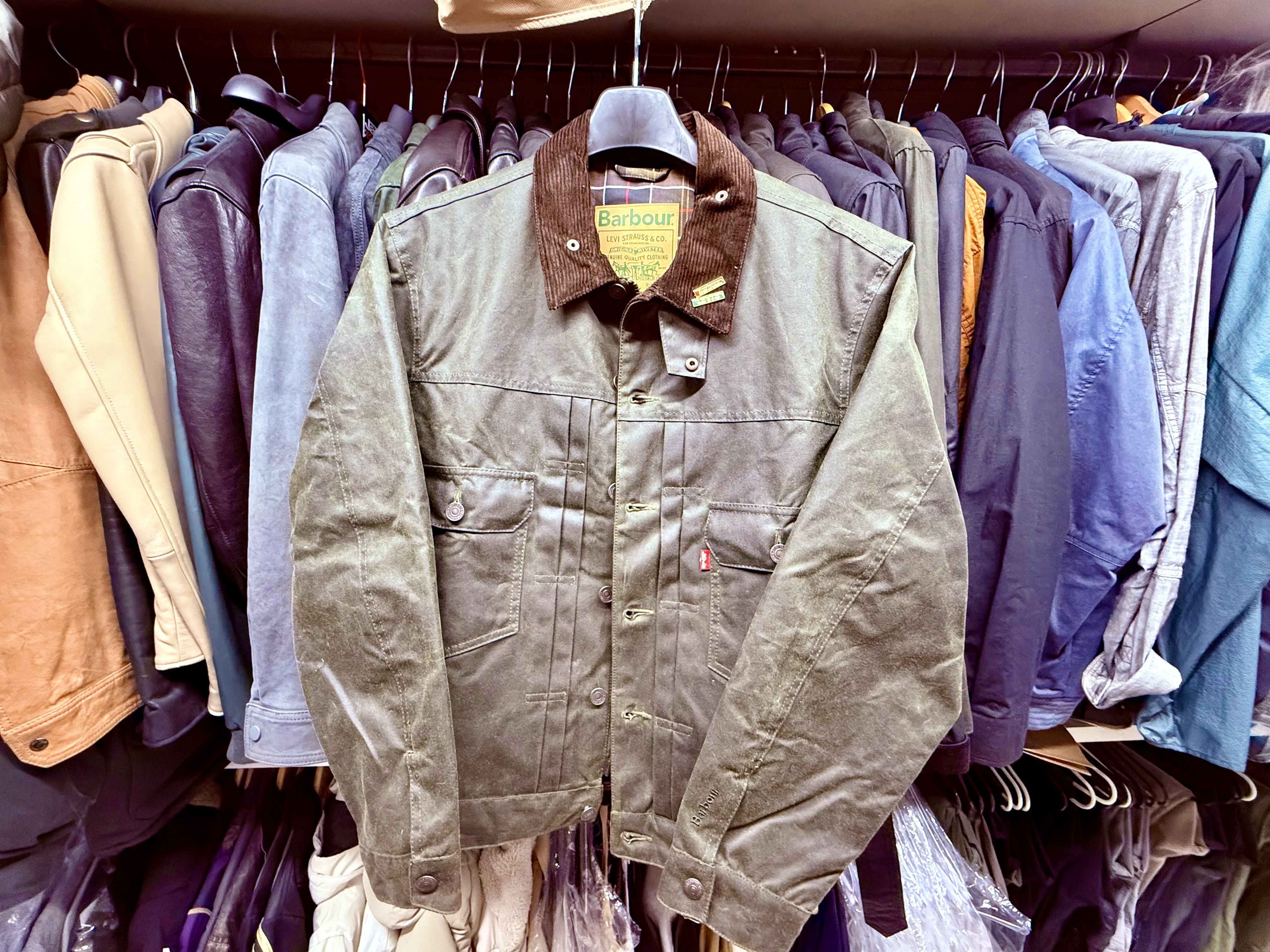 Levi's x Barbour Type II Waxed Jacket Olive Wax 착용 스타일