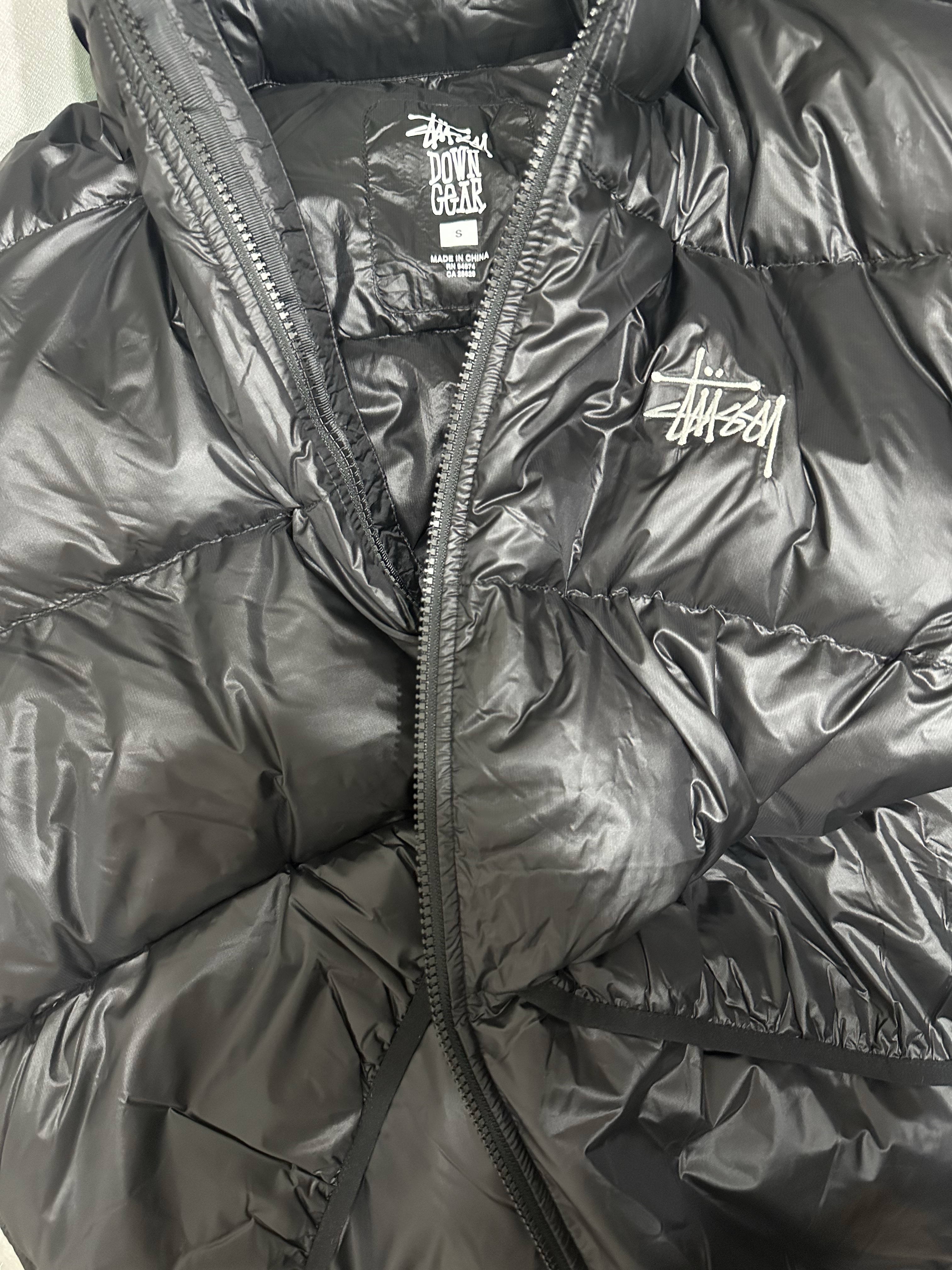 Stussy Micro Ripstop Down Jacket Jet Black 착용 스타일