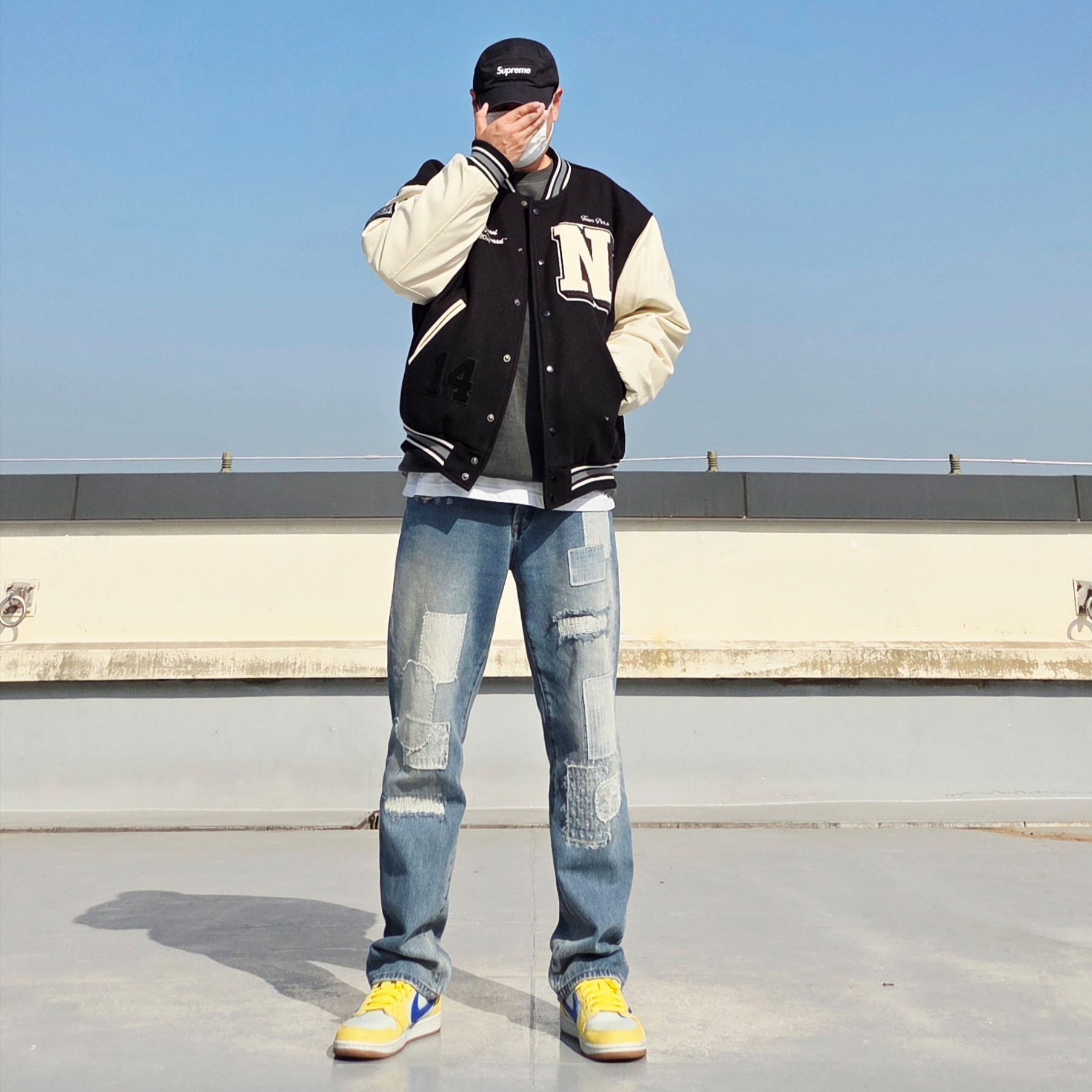 Supreme Washed Chino Twill Camp Cap Black, (W) Jordan 1 x Travis Scott Retro Low OG SP Canary 착용 스타일 - 2