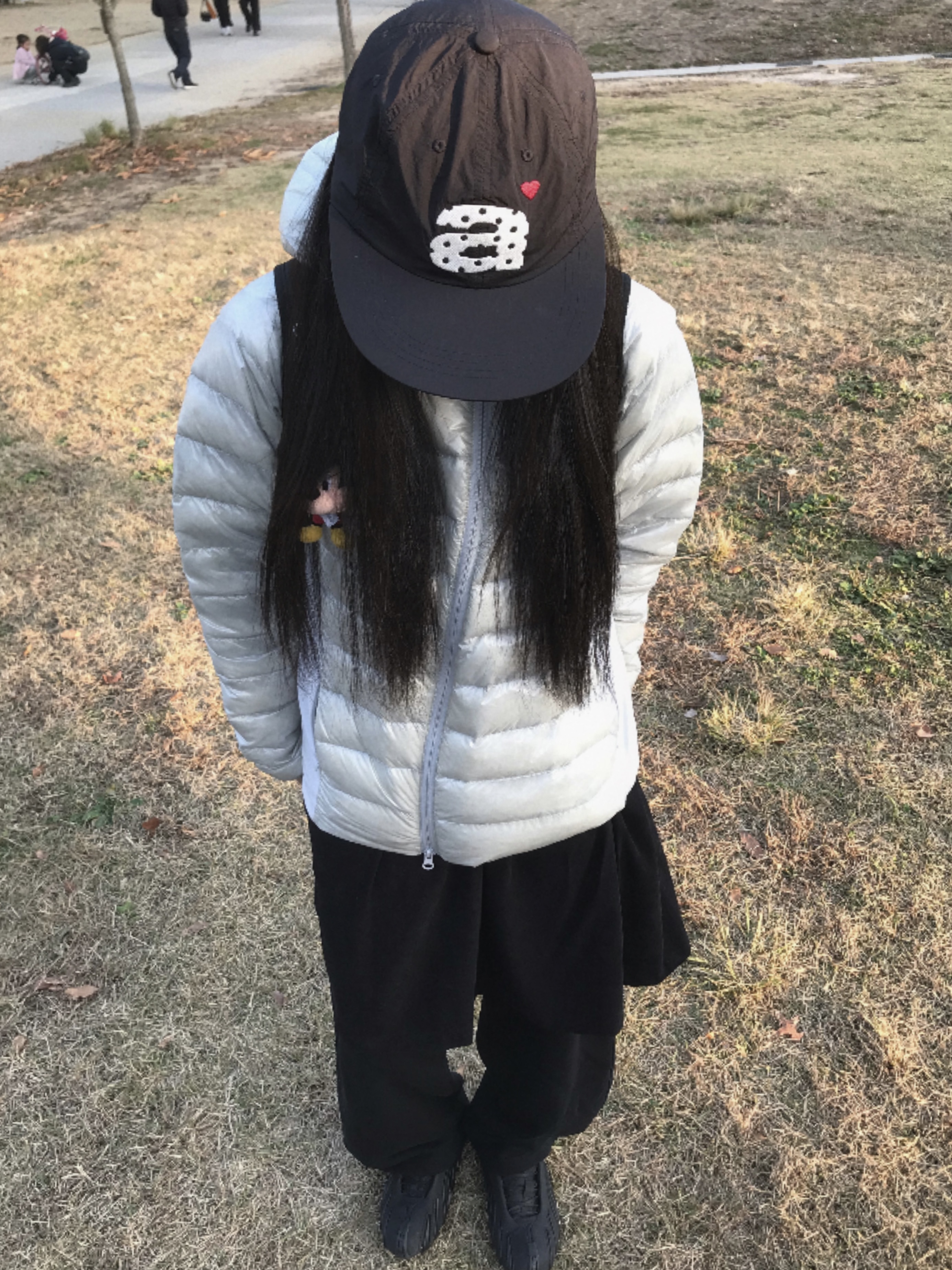 AEAE Dot Small Letter Nylon Cap Black, OJOS Light Down Hooded Jacket Grey 착용 스타일