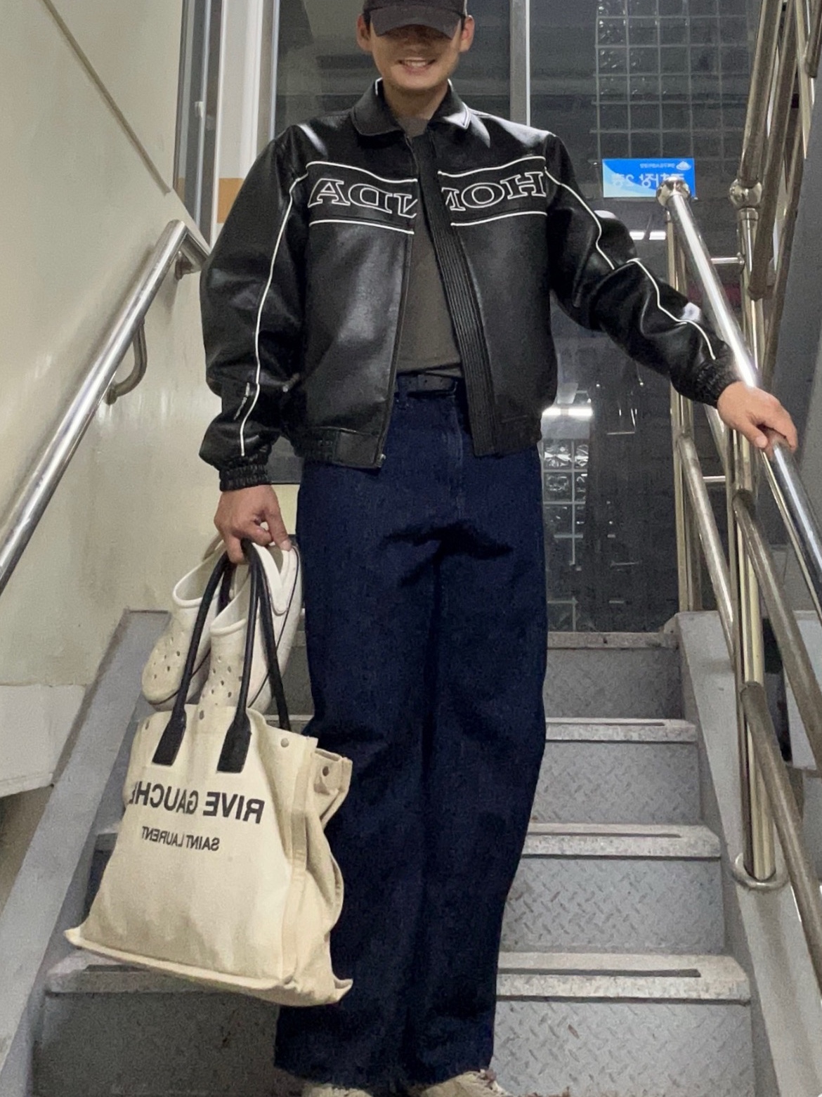 Honda Motorcycle Piping Leather Jacket Black 착용 스타일