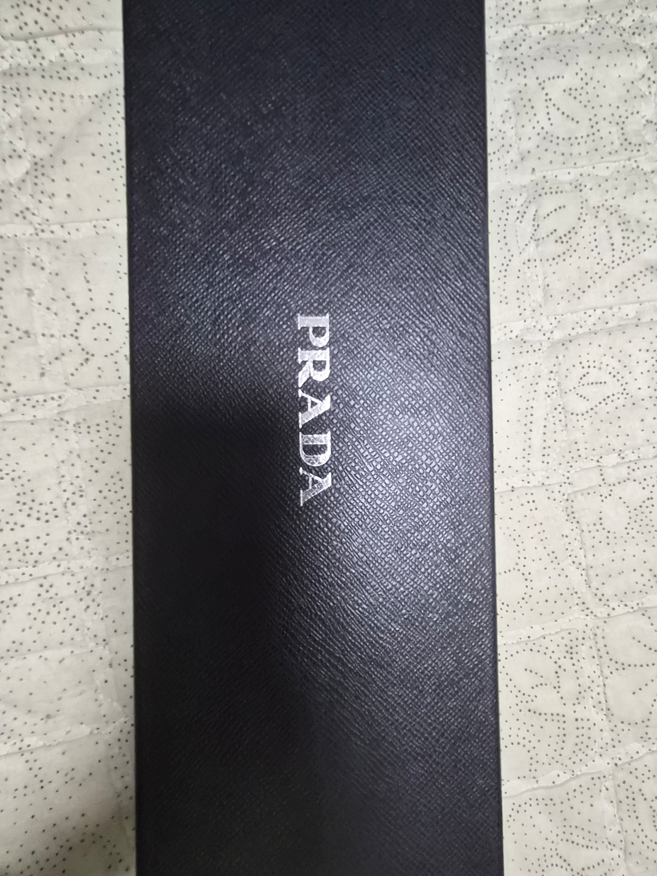 Prada Re-Nylon Gabardine Tie Black 착용 스타일
