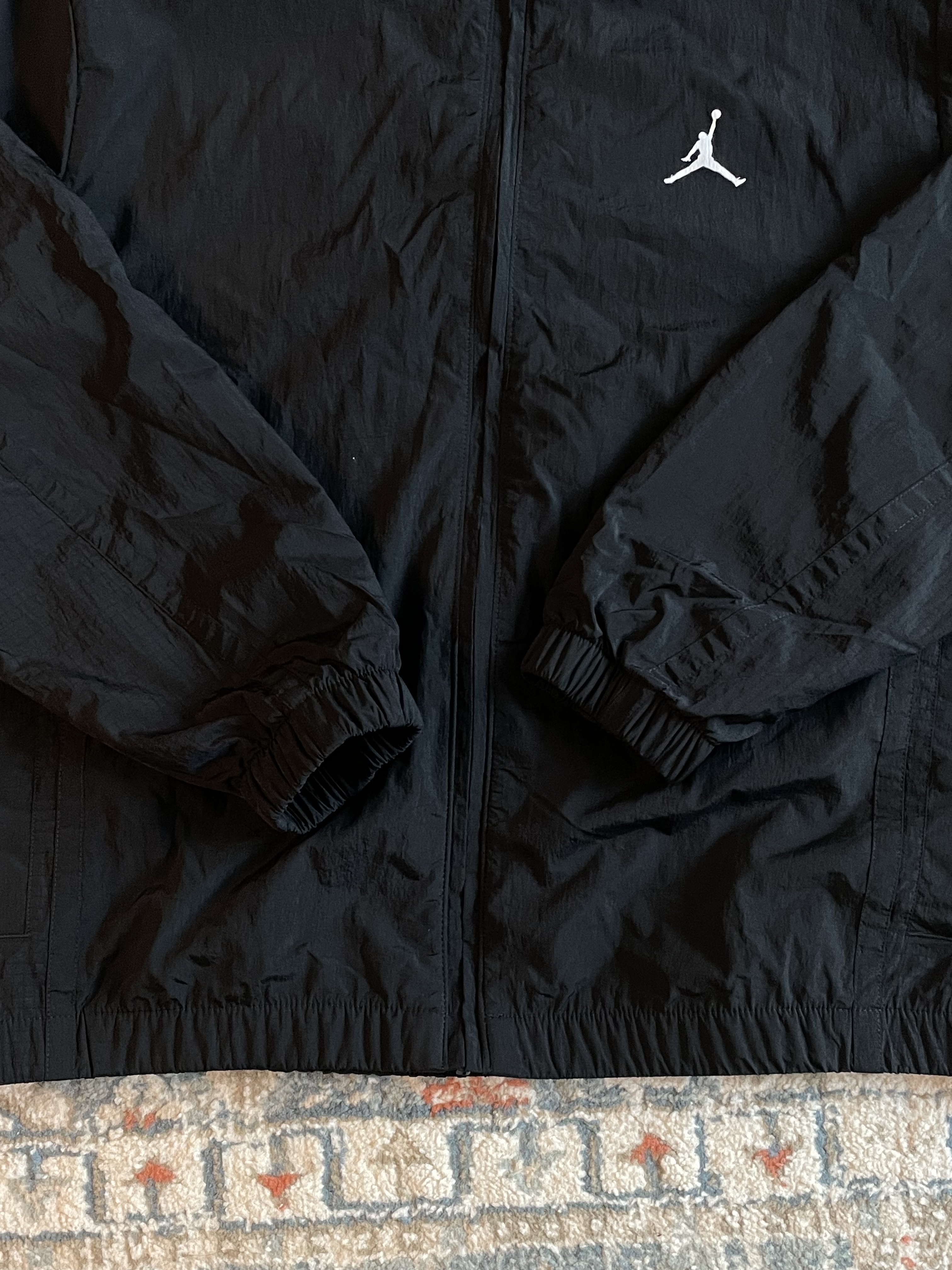 Jordan Essentials Woven Jacket Black - US/EU 착용 스타일 - 3