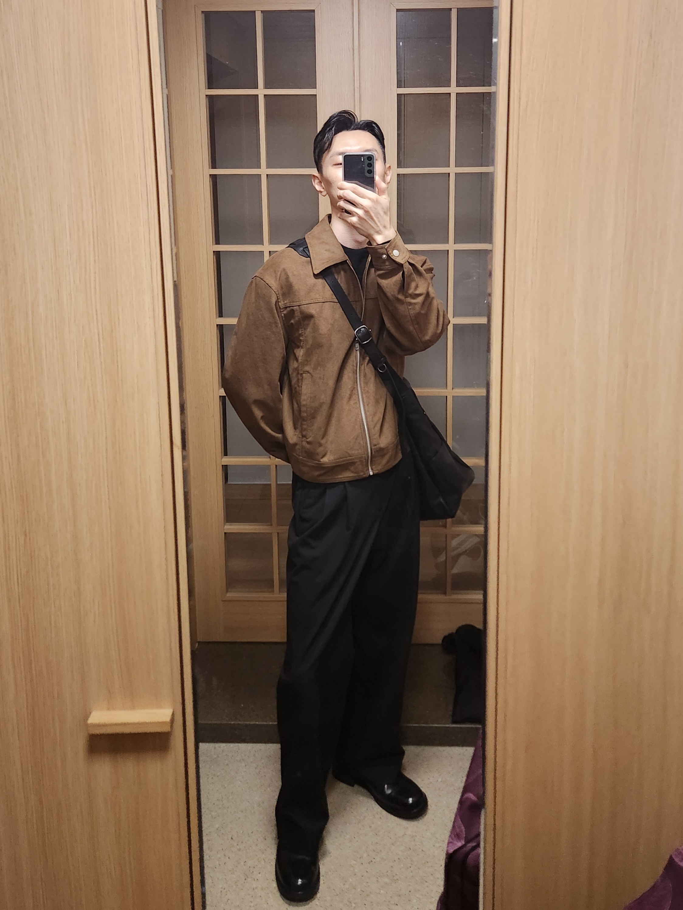 Kinchi Maryam Brutal - 649 (a) Vibram Black 착용 스타일