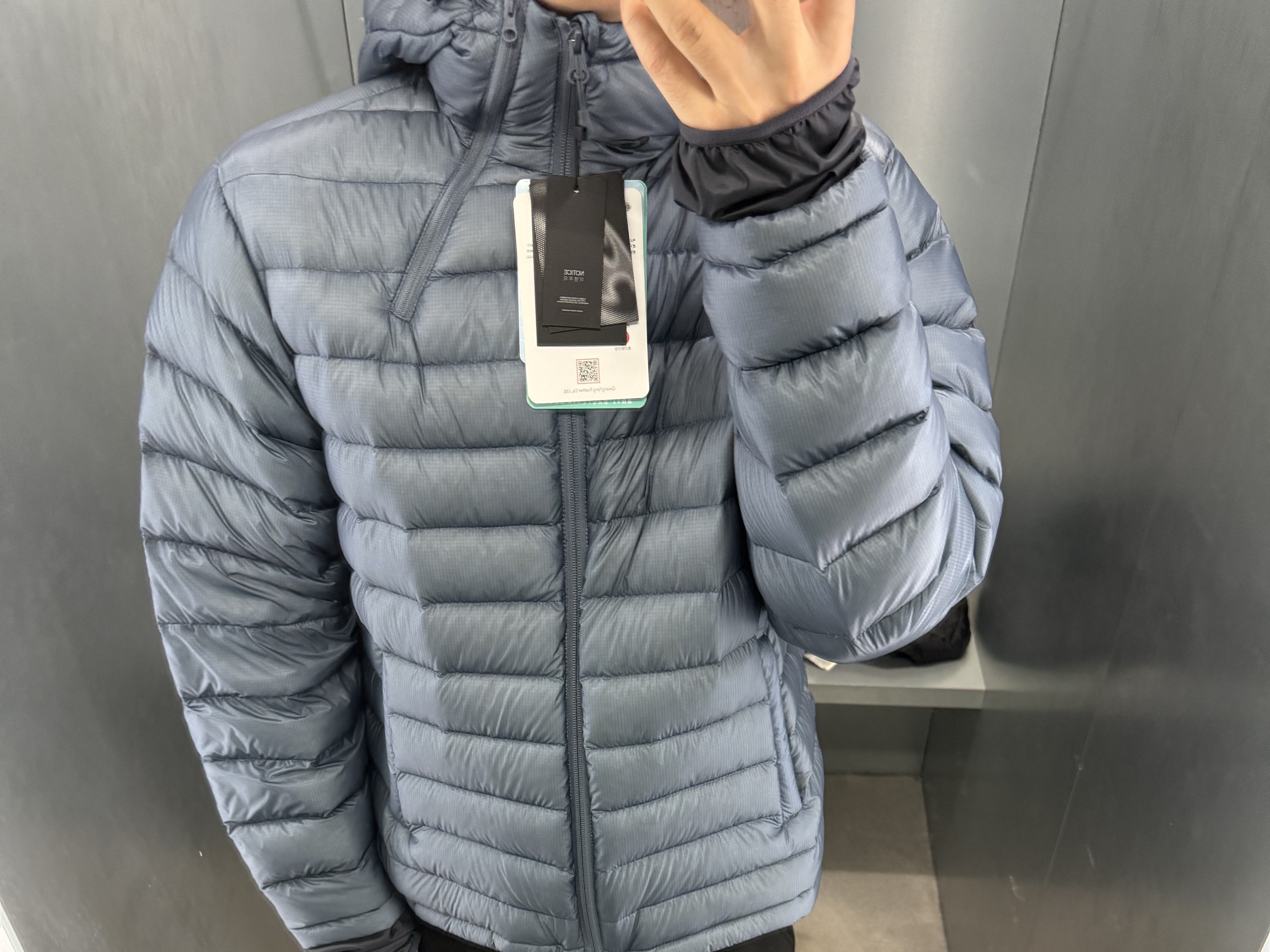 Sansan Gear Suffix Puffer Jacket Navy_25FW 착용 스타일