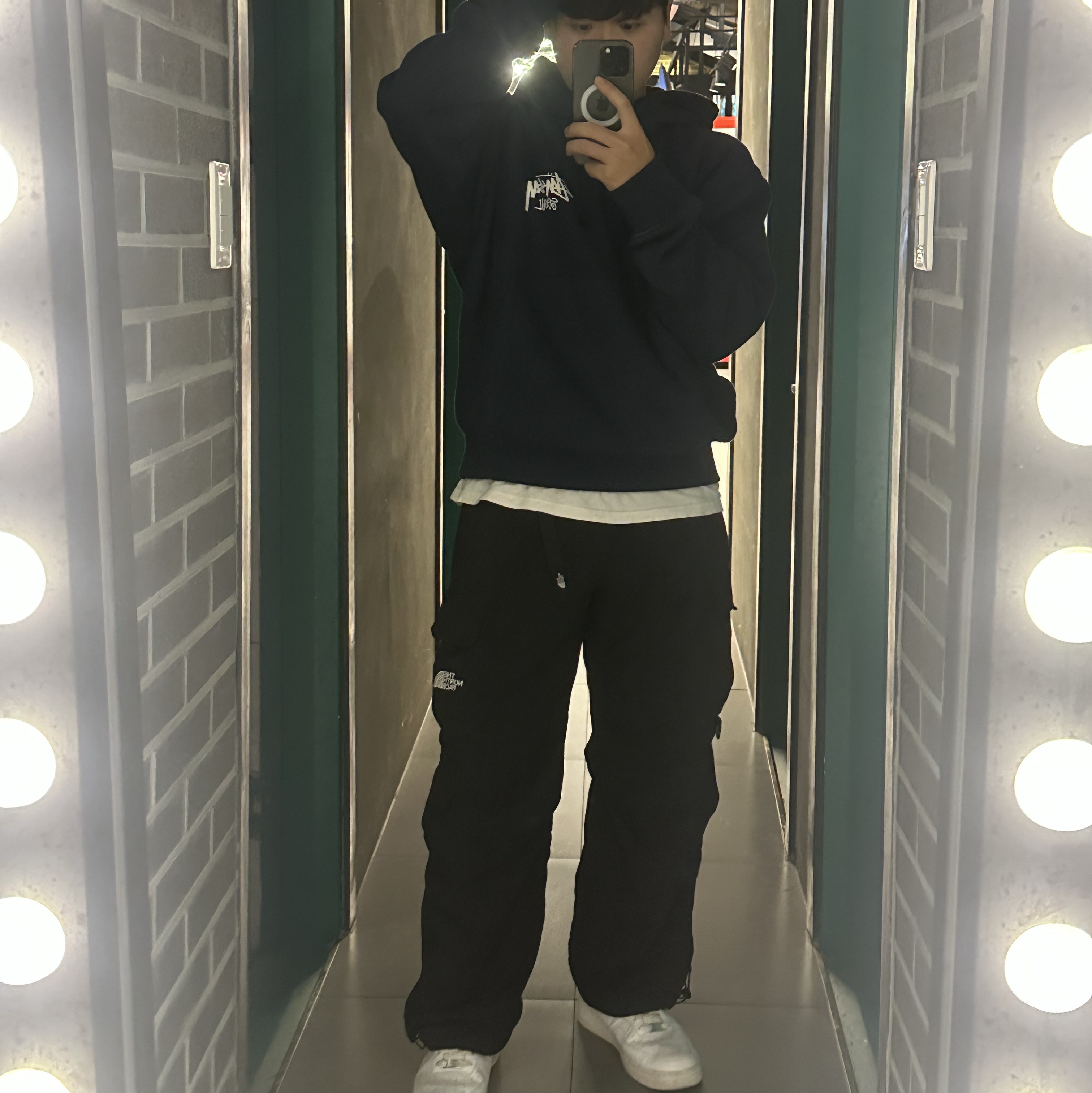 Stussy Stock Seoul Zip Hood Navy, The North Face Big Shot Black 착용 스타일 - 3