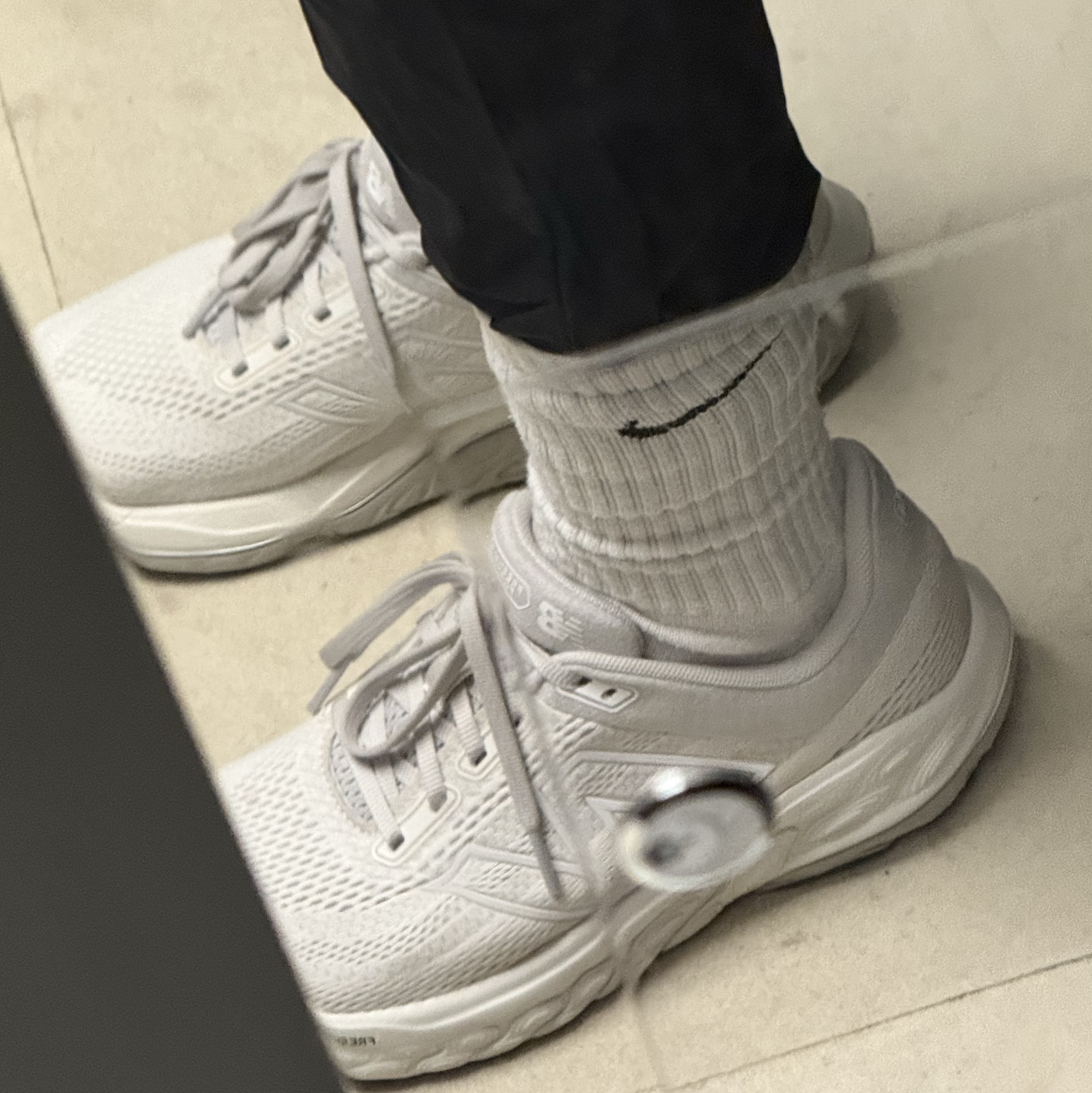 Nike Everyday Lightweight Training Crew Socks White (3 Pack/Korean Ver.) 착용 스타일