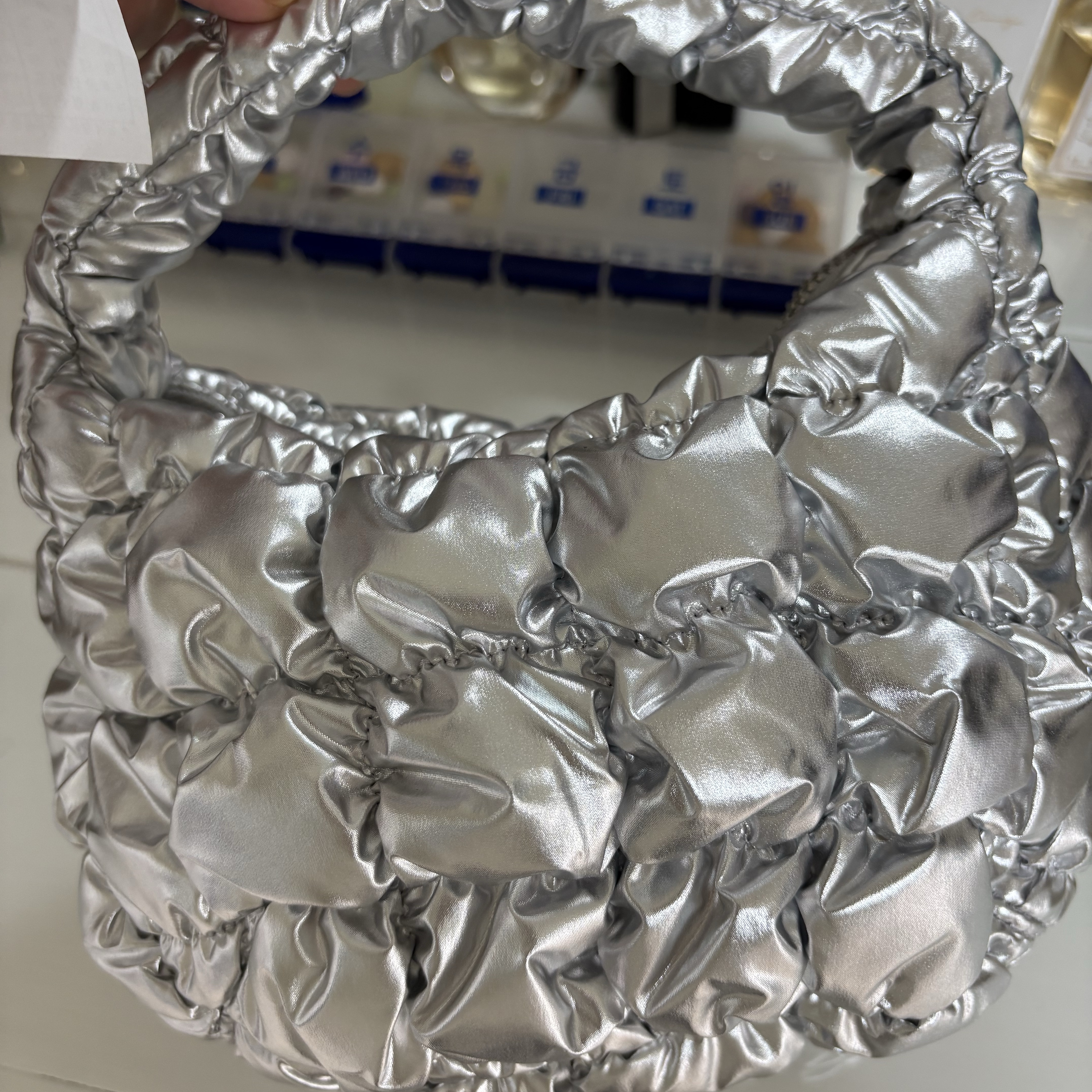 COS Quilted Micro Bag Silver 착용 스타일
