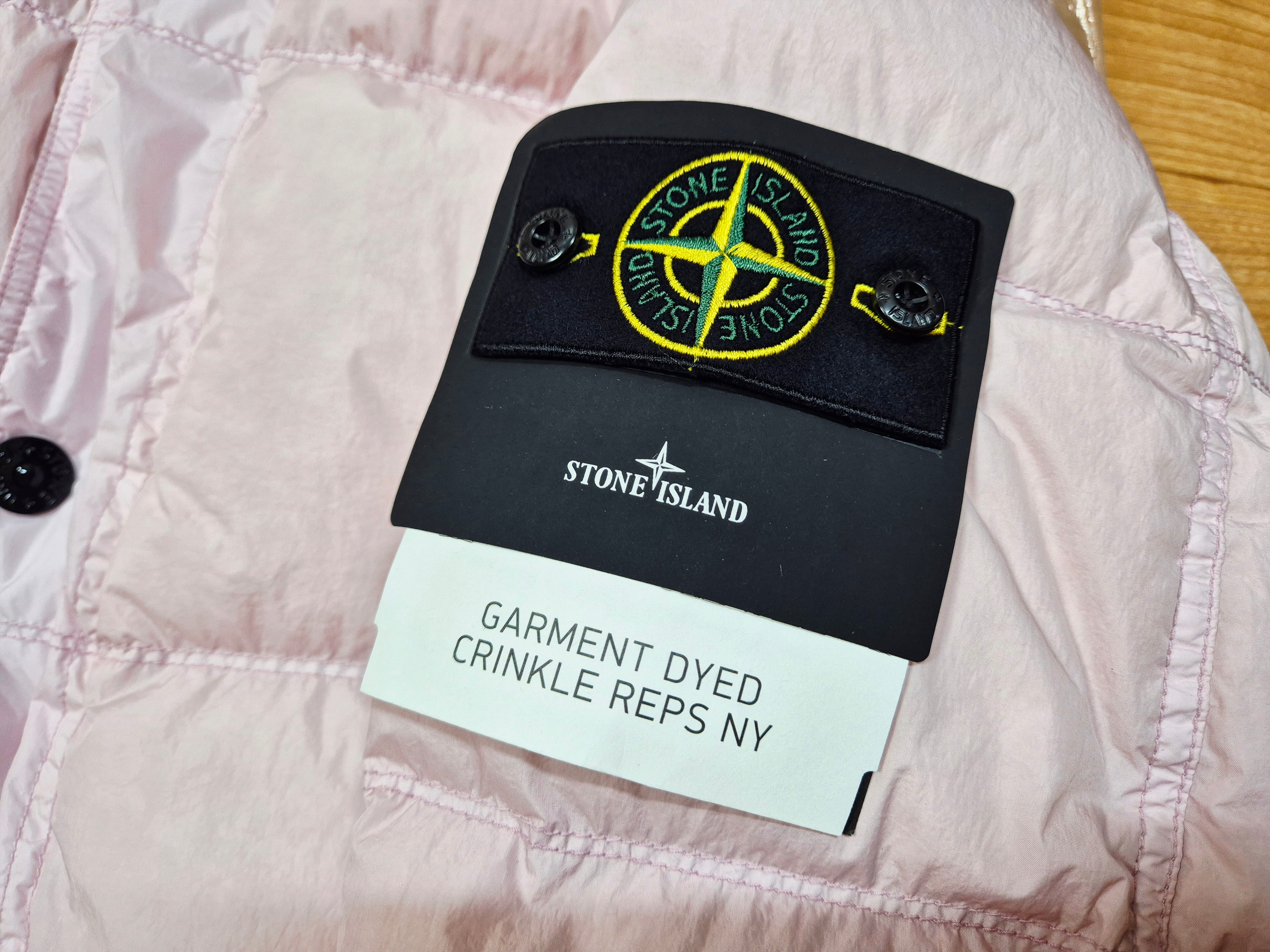 Stone Island 4100010 Crinkle Reps NY Recycled Nylon Down Jacket with Wind Resistance Pink - 25FW 착용 스타일 - 3