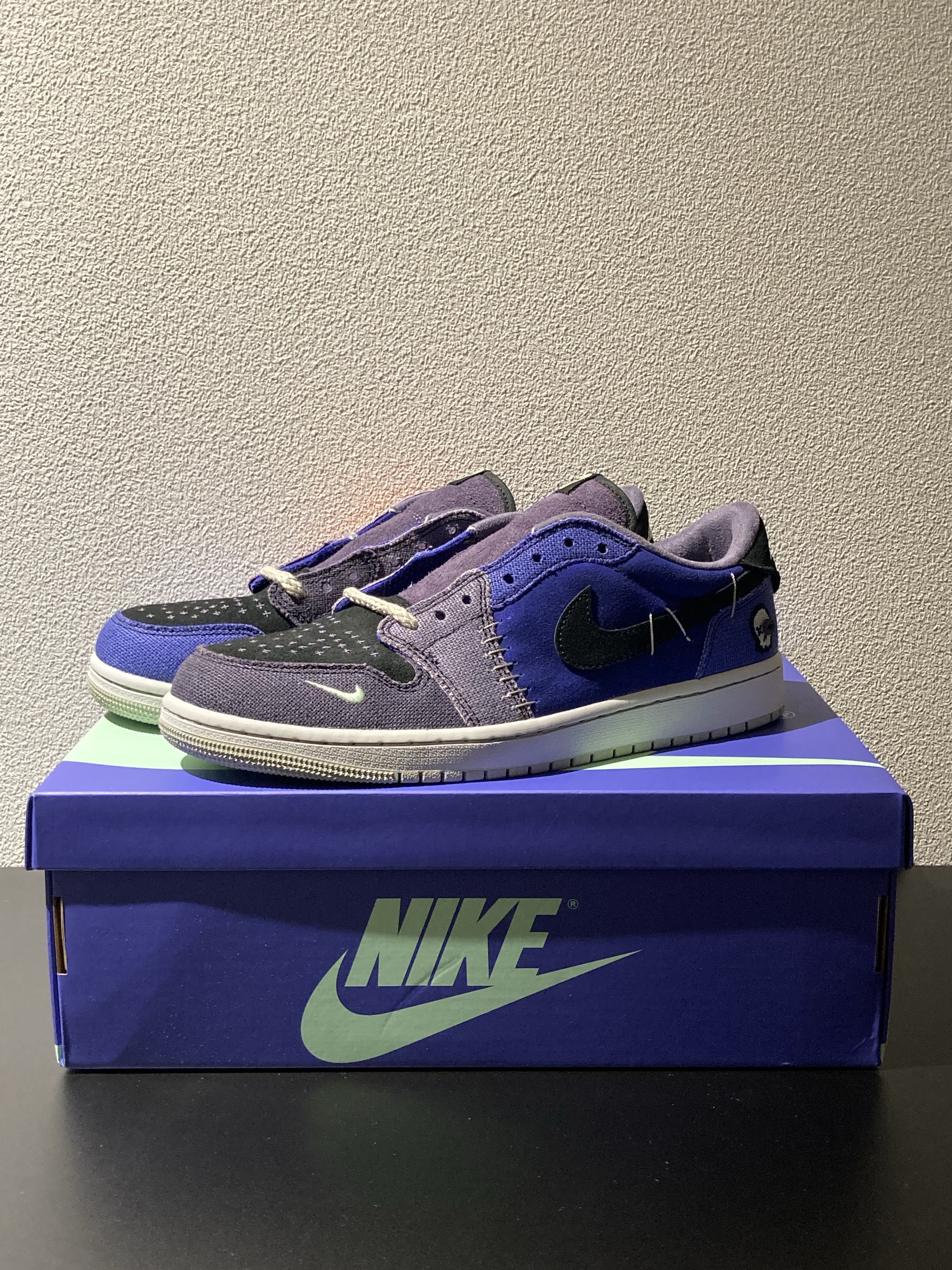 Jordan 1 x Zion Williamson Retro Low OG Regency Purple and Dark Raisin 착용 스타일 - 4